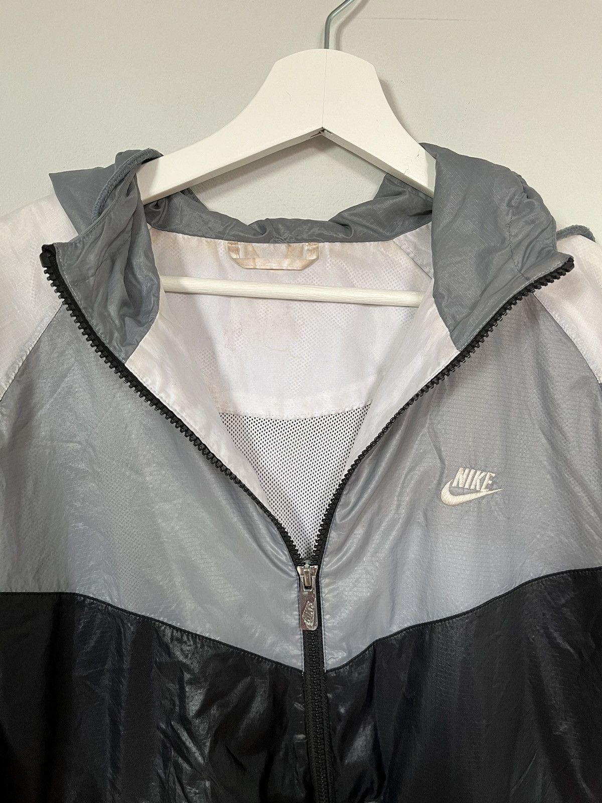 Nike Vintage Nike Windbreaker Y2K Size US L / EU 52-54 / 3 - 3 Thumbnail