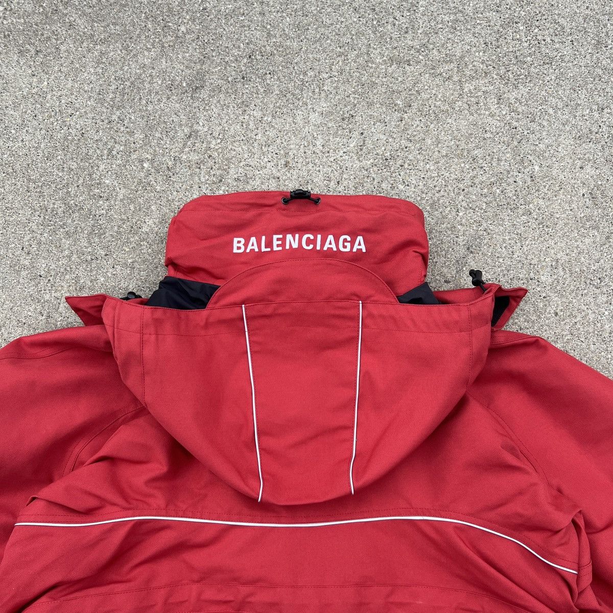Balenciaga Balenciaga Red Swing Parka Size US S / EU 44-46 / 1 - 5 Thumbnail