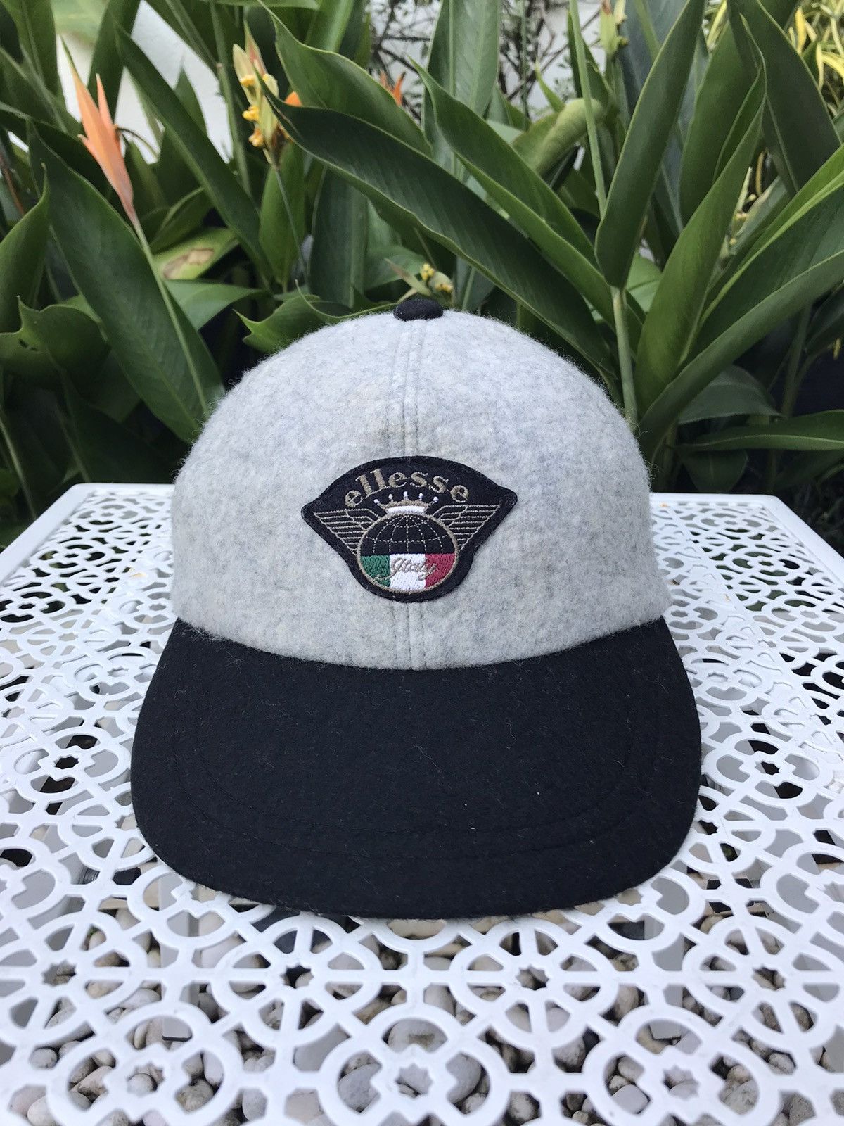 Ellesse × Japanese Brand ACCEPT OFFER 💥VTG 90’s ELLESSE ITALY W/ HIDDEN EAR FLAPPED Size ONE SIZE - 1 Thumbnail