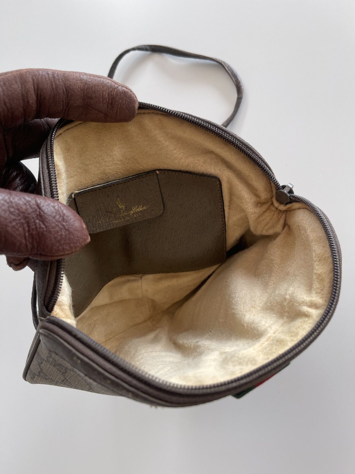 Gucci Vintage Gucci Sherry Line Crossbody Bag Size ONE SIZE - 12 Thumbnail