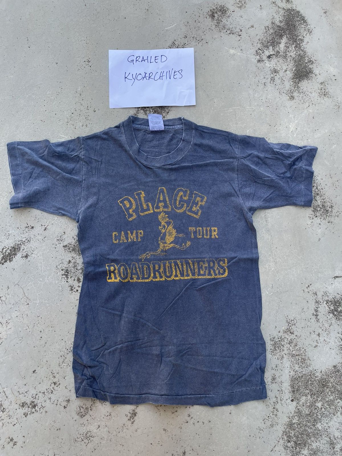 Fruit Of The Loom × Vintage Y2K ROADRUNNER CAMP TEE Size US S / EU 44-46 / 1 - 1 Thumbnail