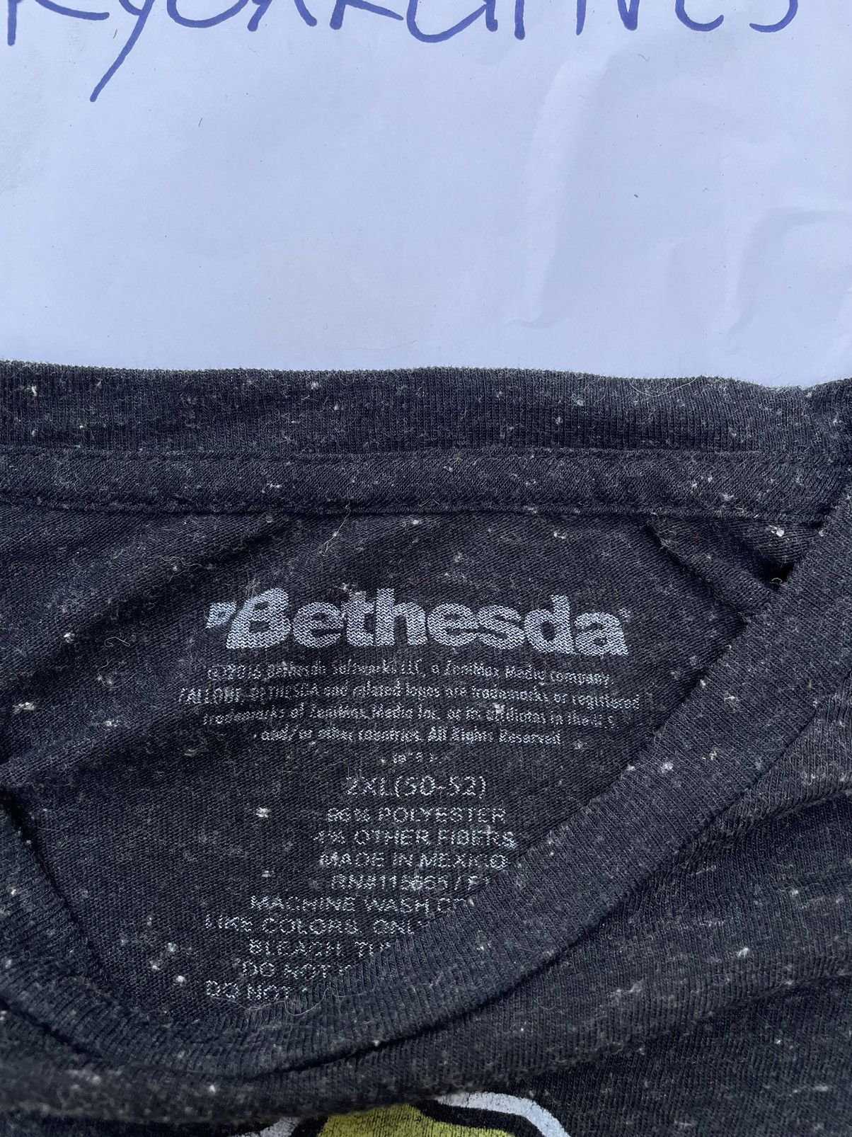 Other FALLOUT CARTOON TEE Size US XXL / EU 58 / 5 - 5 Thumbnail