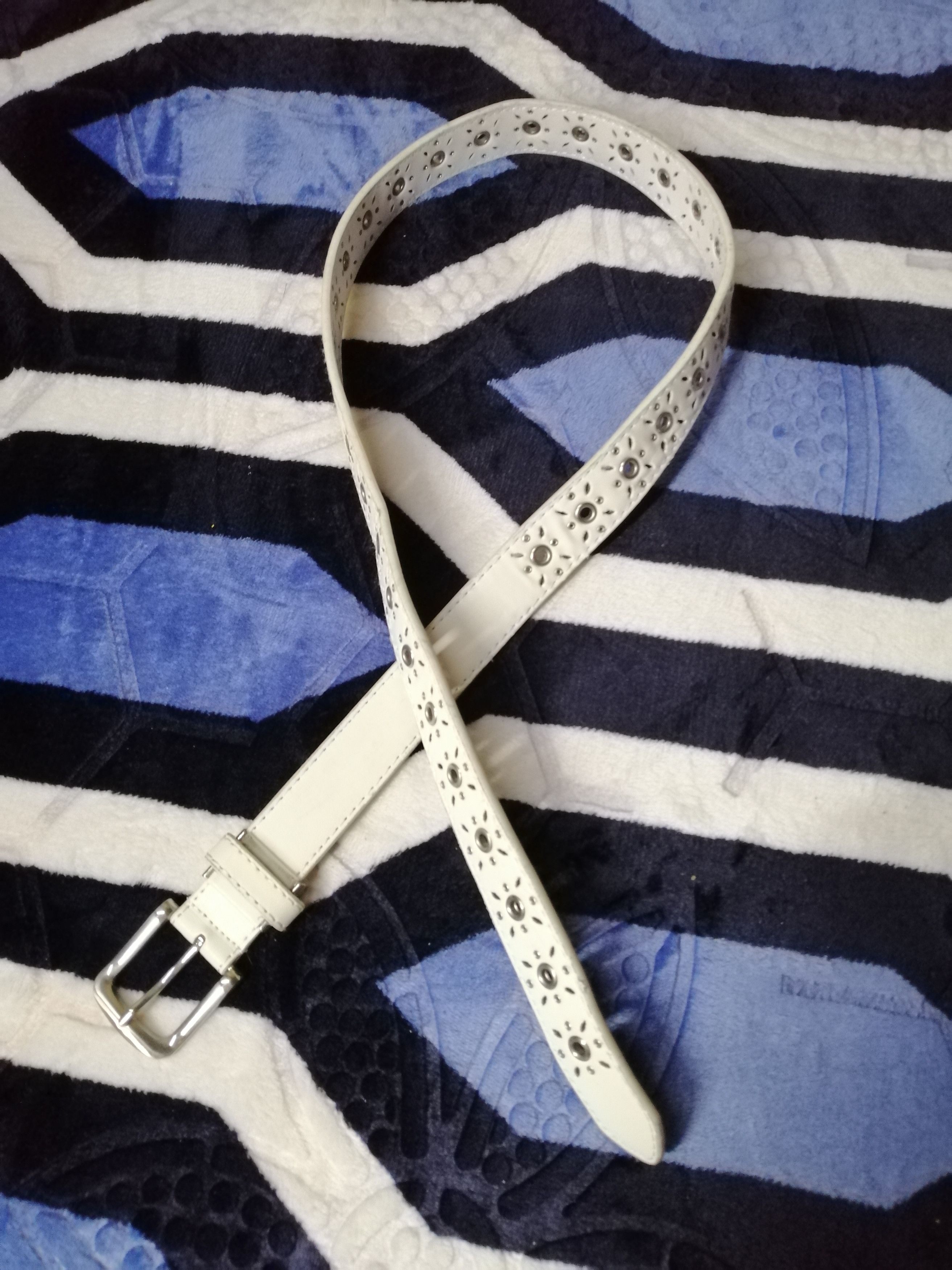 Japanese Brand Full Hole Long Belt Size ONE SIZE - 6 Thumbnail