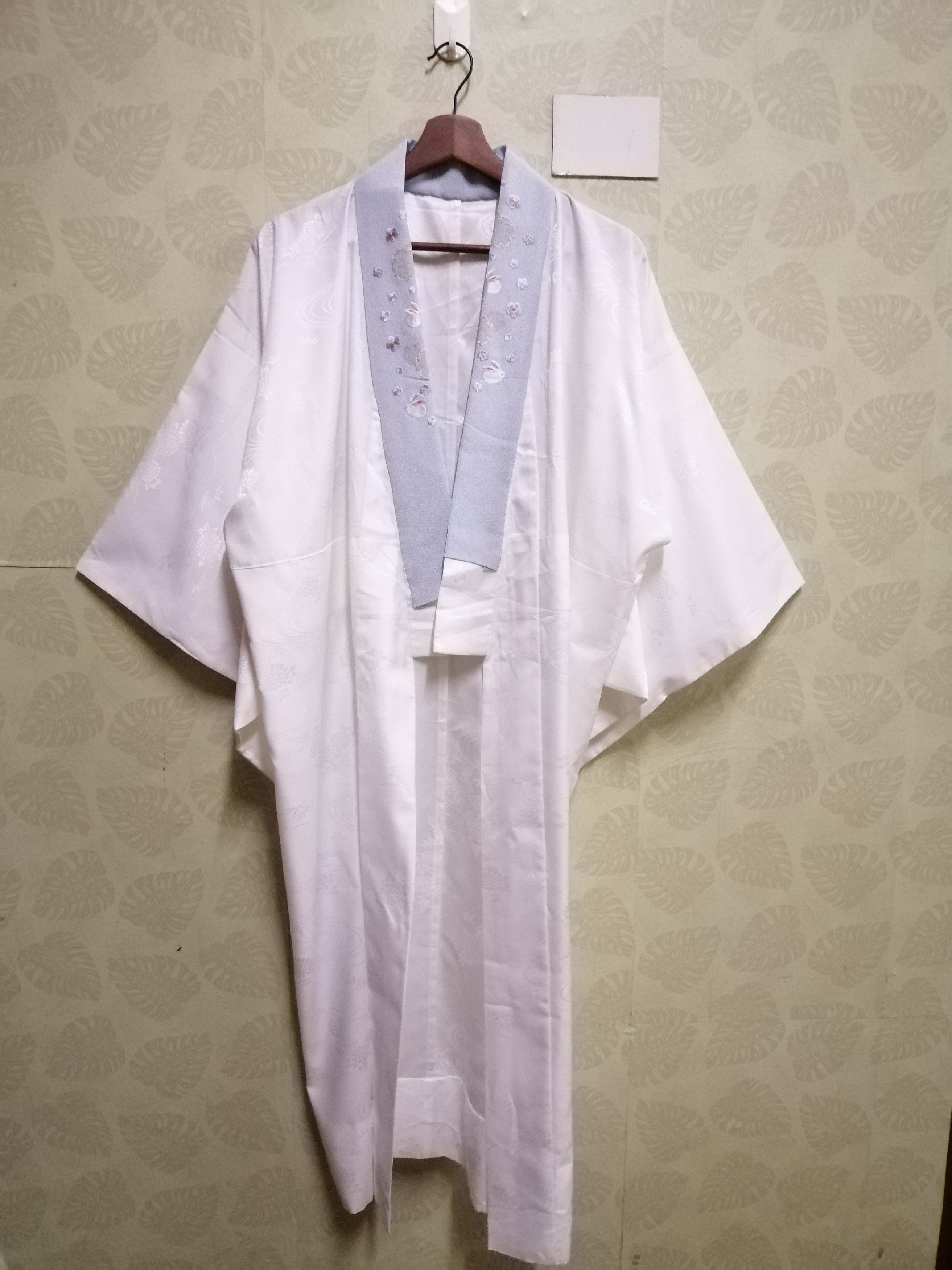Japanese Brand vintage classic silk kimono noragi haori hanten jinbei #KPJ1 Size US L / EU 52-54 / 3 - 1 Thumbnail