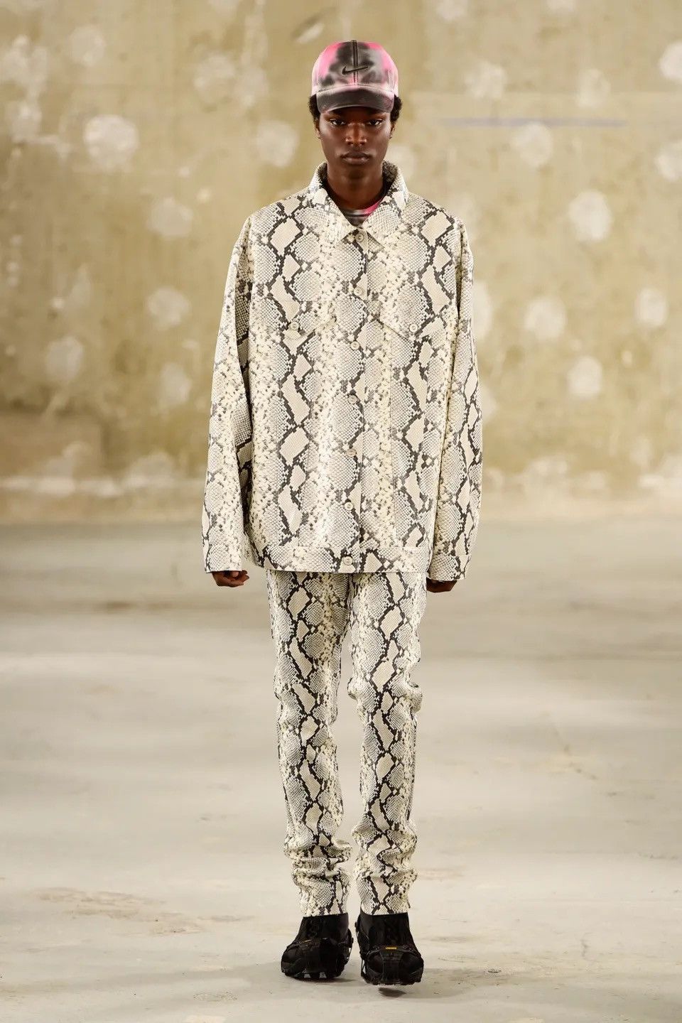 Alyx $2915 Alyx Snakeskin Embossed Leather Jacket, M-L Size US L / EU 52-54 / 3 - 1 Thumbnail