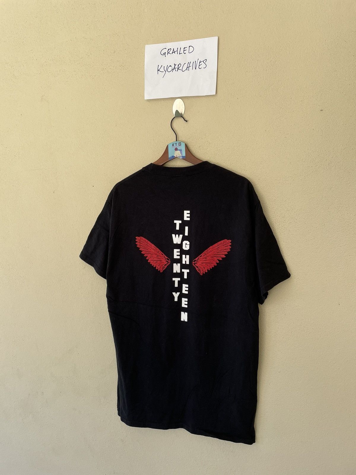 TWENTY EIGHTEEN BLACK TEE
