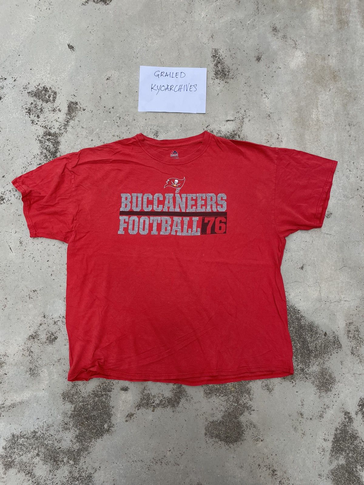 Majestic BUCCANEERS FOOTBALL 76 TEE Size US XXL / EU 58 / 5 - 1 Thumbnail