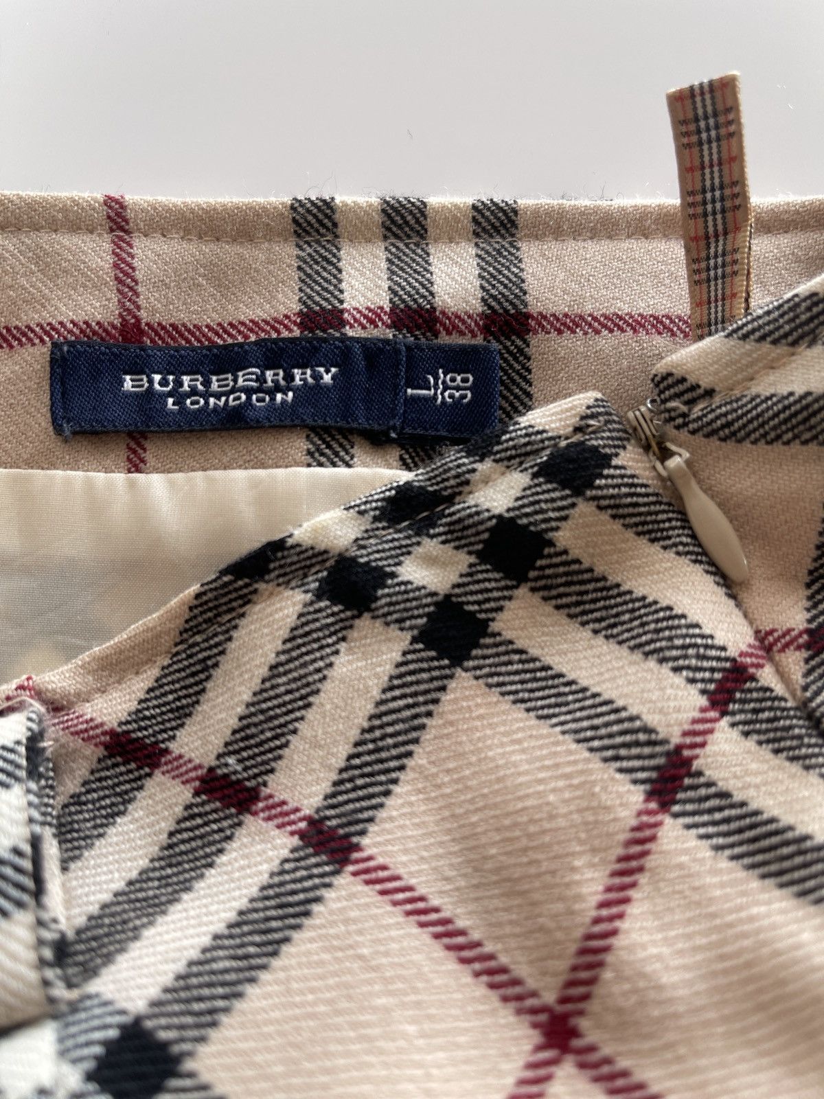 Burberry Burberrys Nova Checked Skirt Size 28" / US 6 / IT 42 - 10 Thumbnail