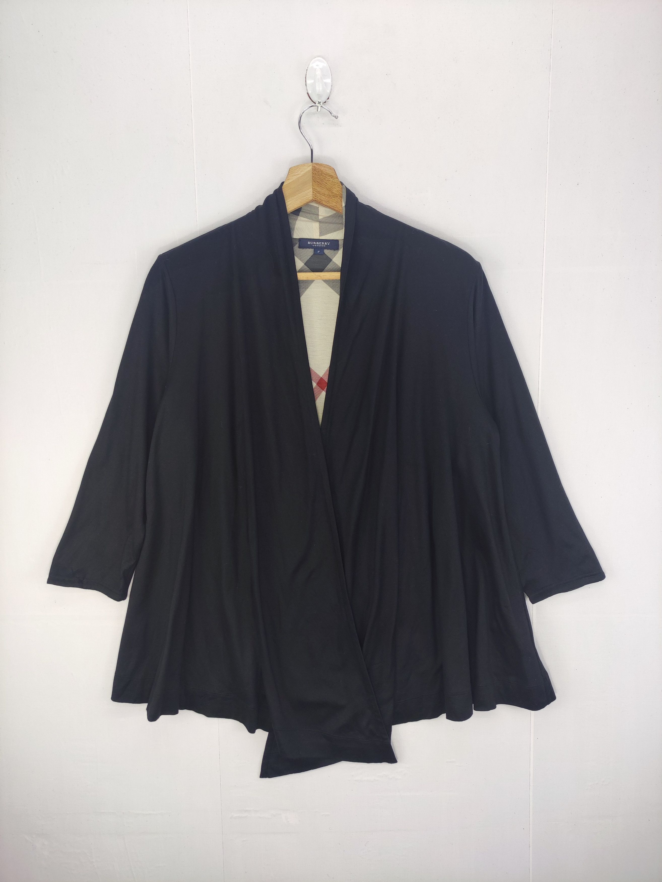 Burberry Burberry London Cardigan Sweater Size M / US 6-8 / IT 42-44 - 1 Thumbnail