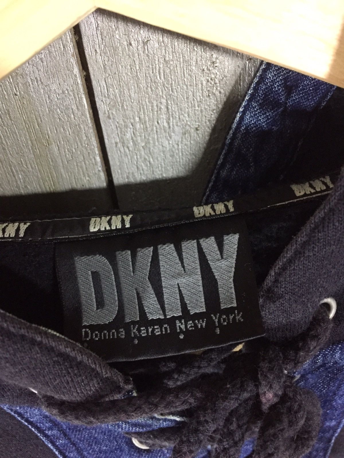 DKNY USA Donna Karan New York Hoodie Sun Faded