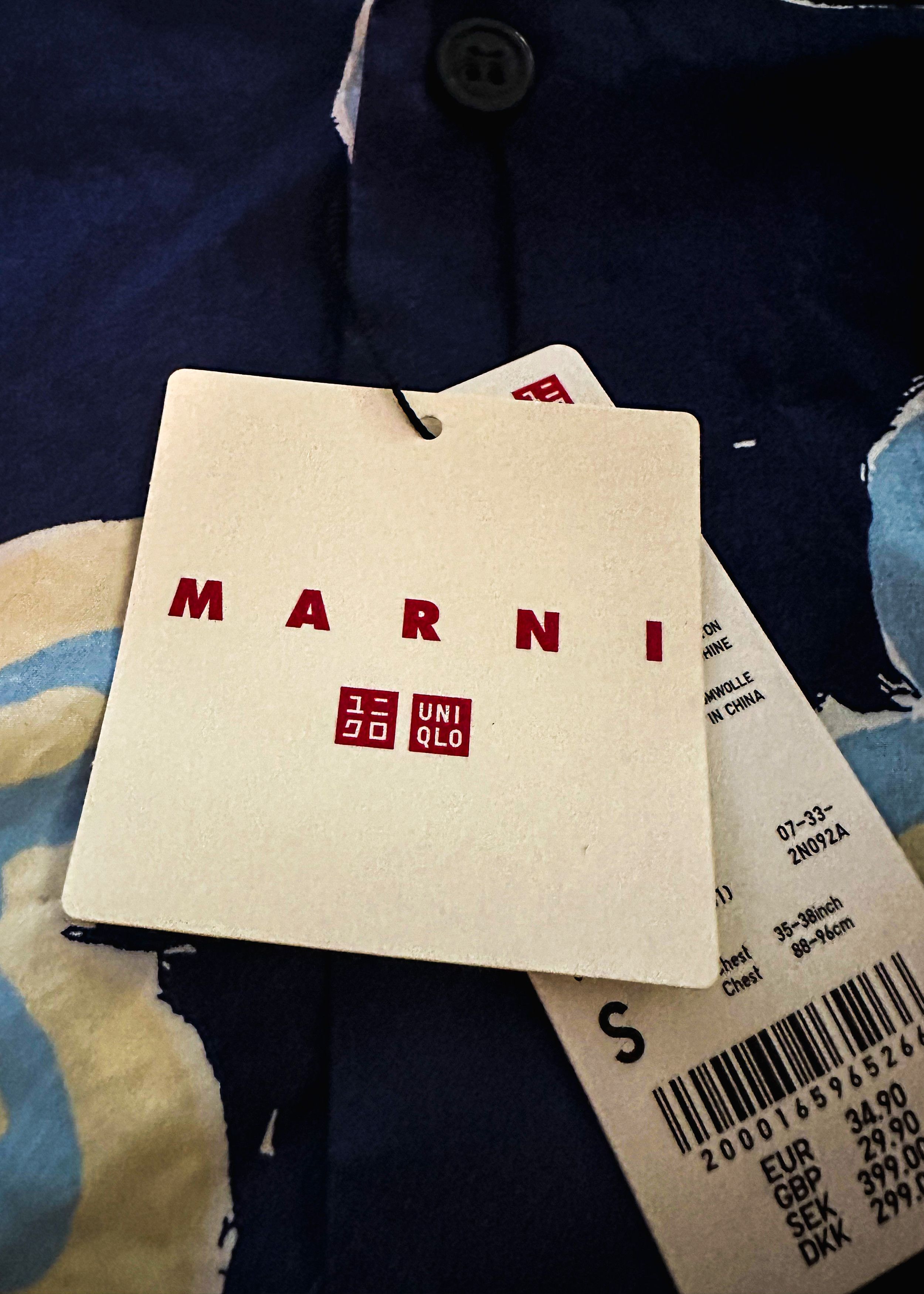 【送料 関税込】 MARNI MARNI STITCHING BACK CONTRASTING SHIRT Deep blue tropical wool shirt with contrast back | Marni