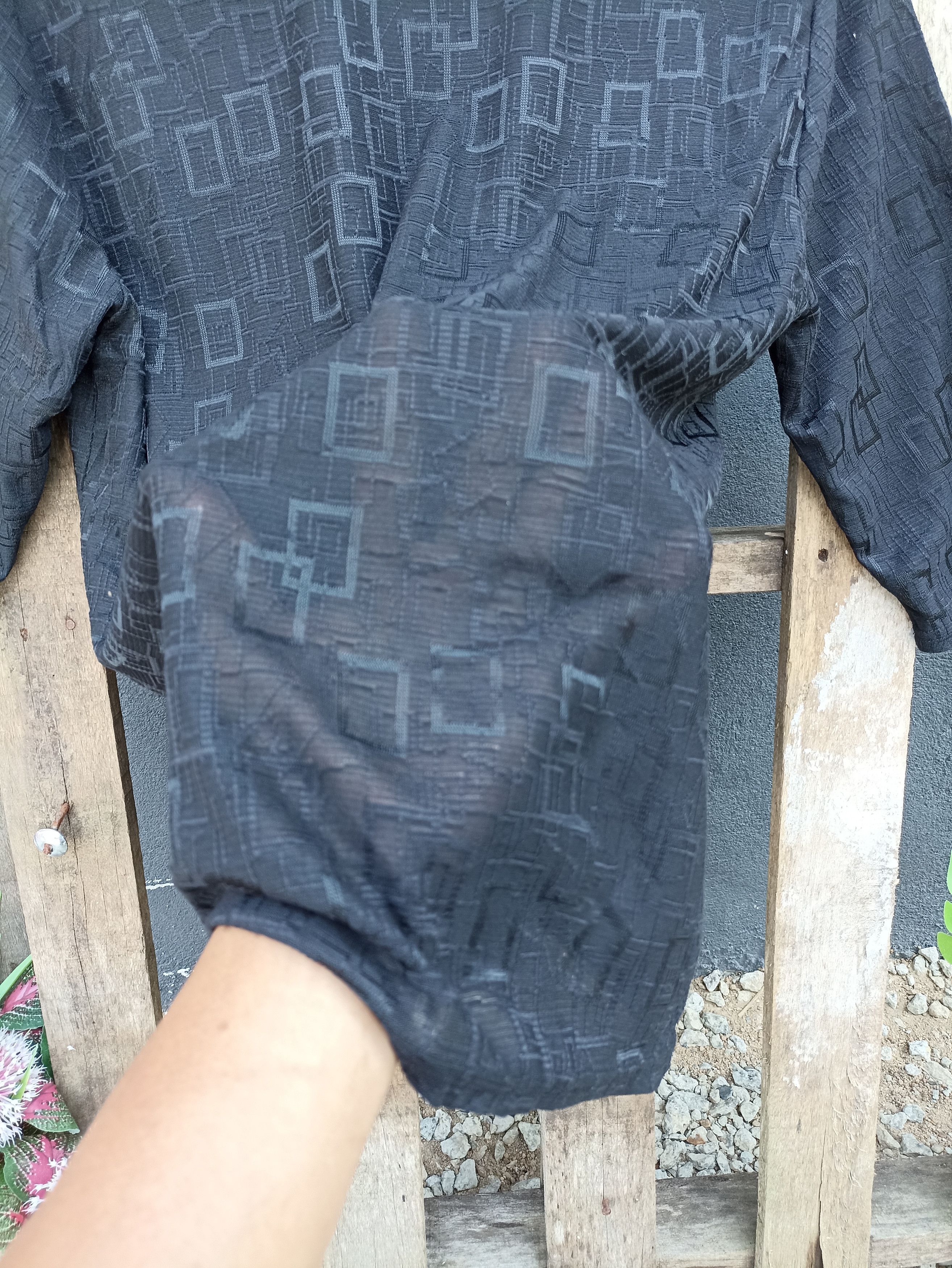 Issey Miyake × Japanese Brand Mesh Monogram Quater sleeve Size US M / EU 48-50 / 2 - 4 Thumbnail