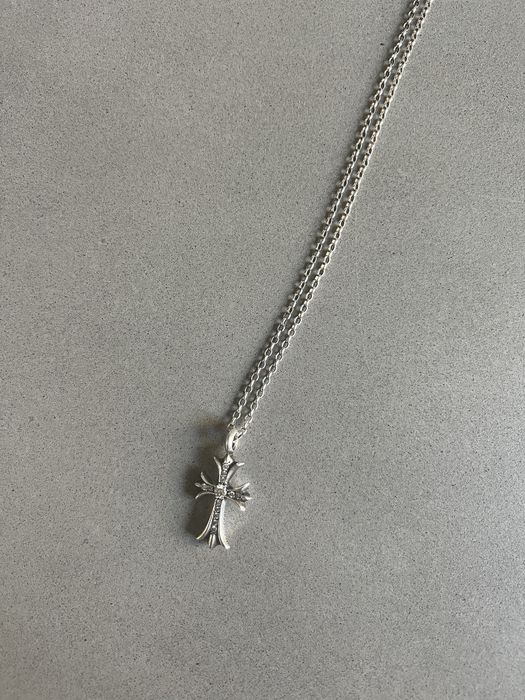 Chrome Hearts Pavé Diamond Tiny Cross Necklace | Grailed