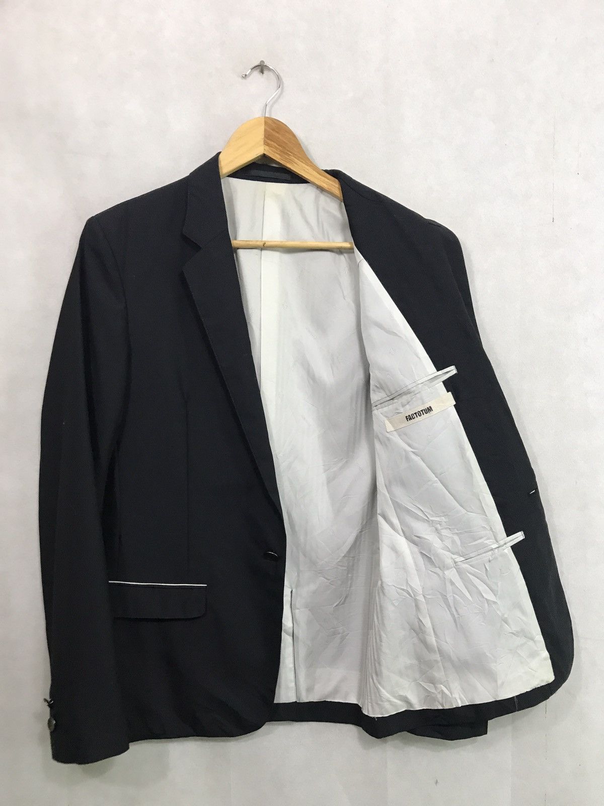 FACTOTUM Factotum nice design made in japan Size US M / EU 48-50 / 2 - 5 Thumbnail
