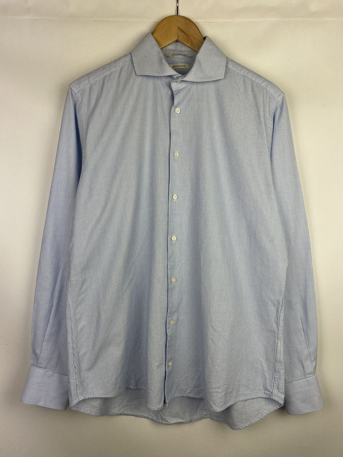 Suitsupply Suitsupply Egyptian Cotton men’s long sleeve button up shirt Size US L / EU 52-54 / 3 - 1 Thumbnail