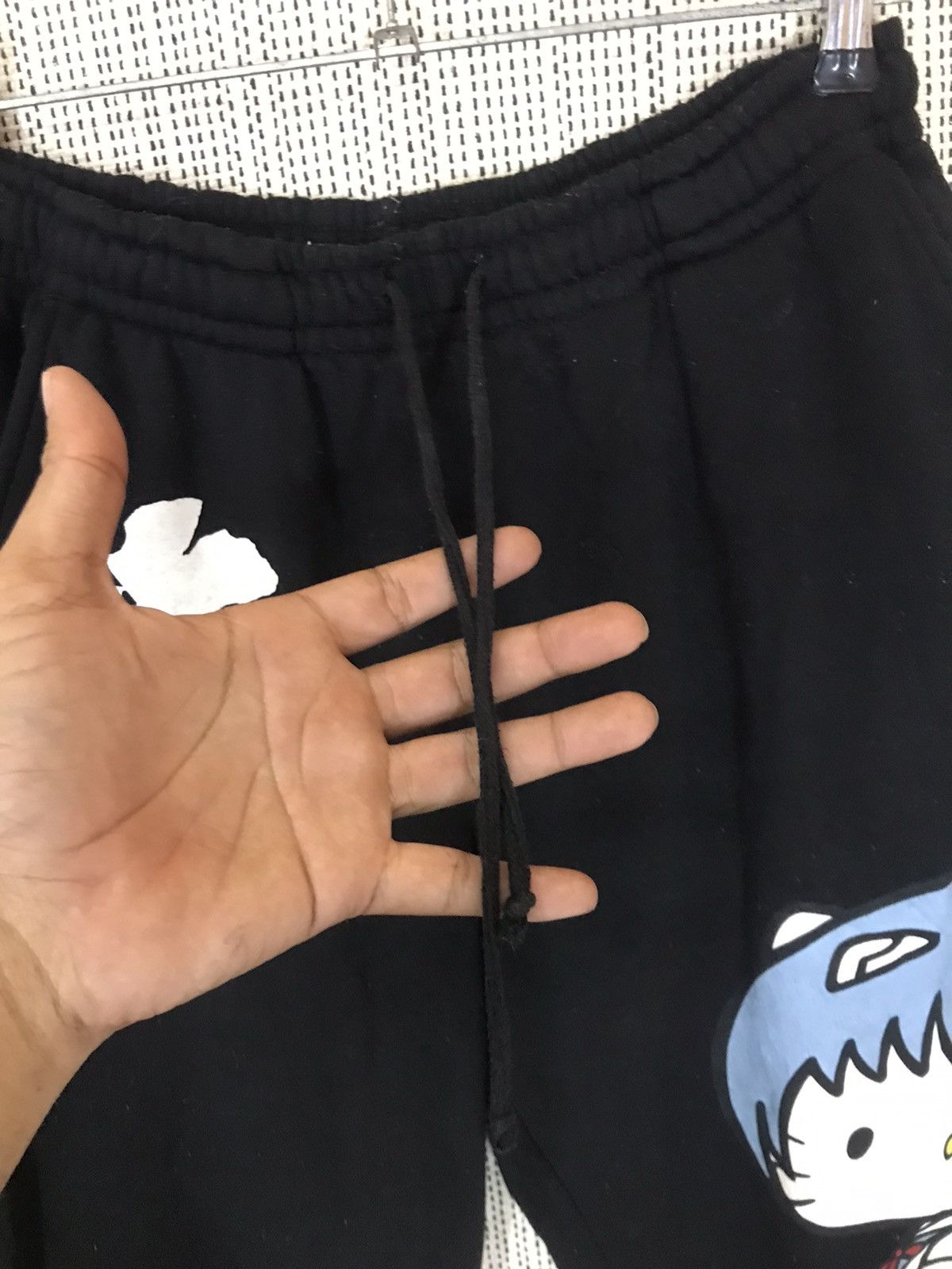 Anime × Japanese Brand × Vintage 🔥RARE🔥EVANGELION (REI&ASUKA) x HELLO KITTY SWEATPANT/JOGGER‼️ Size US 30 / EU 46 - 5 Thumbnail