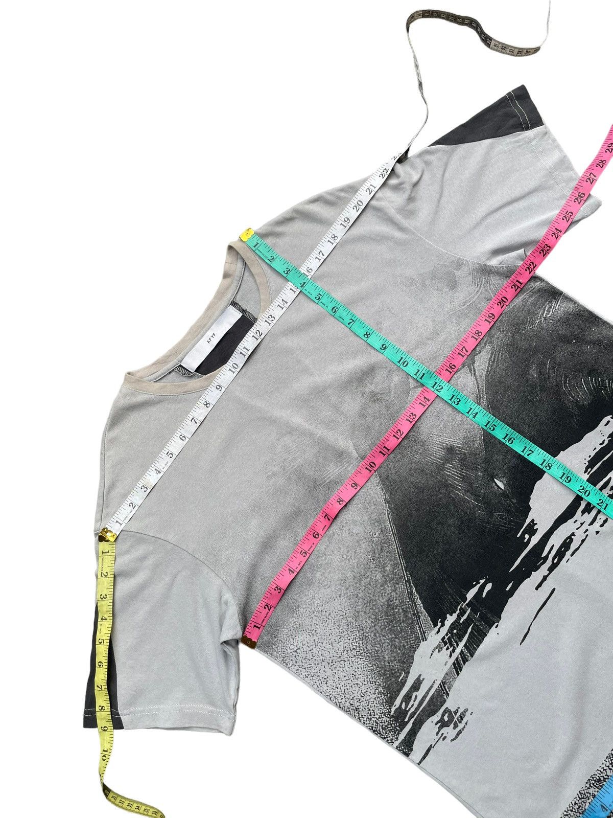 Japanese Brand AFYF Rovtski Vincent Design Tshirt Size US L / EU 52-54 / 3 - 12 Thumbnail