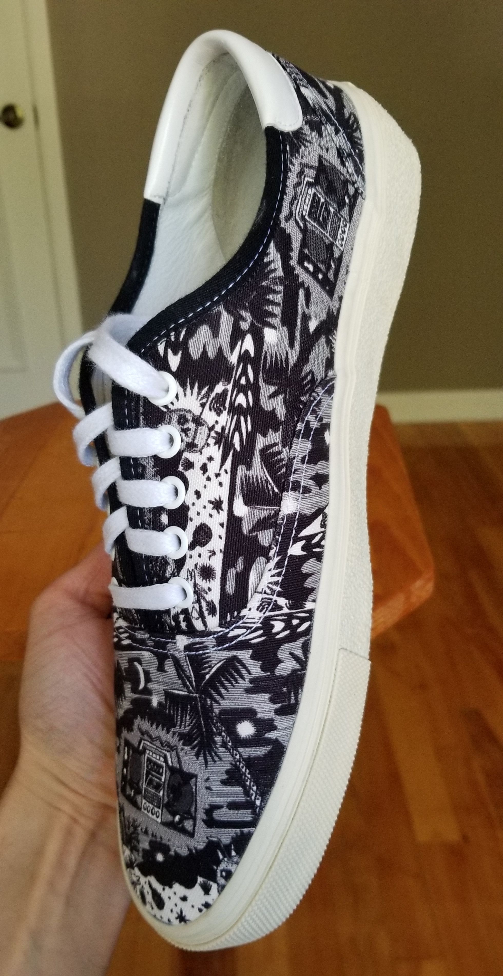 Saint Laurent Paris Saint Laurent Paris Boombox Sneakers Size US 12 / EU 45 - 9 Thumbnail