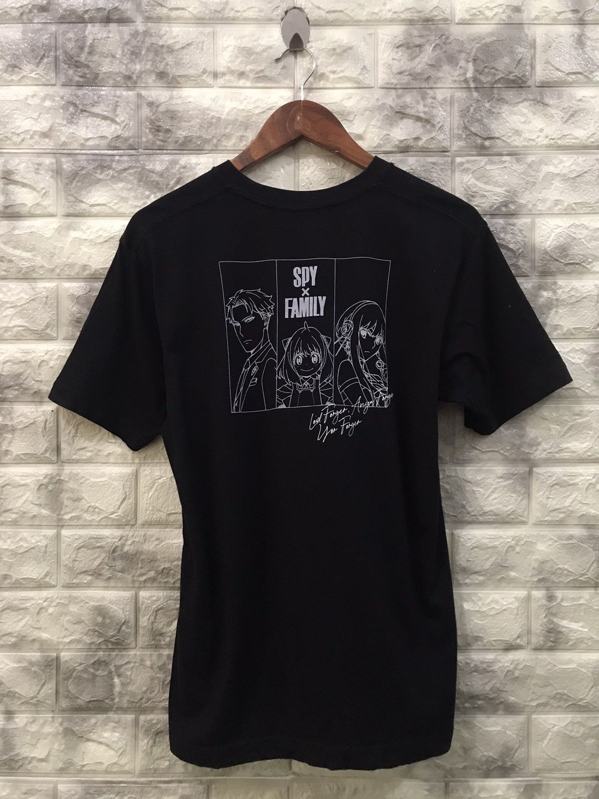 Cartoon Network × Uniqlo Spy x Family Tee Size US S / EU 44-46 / 1 - 1 Thumbnail