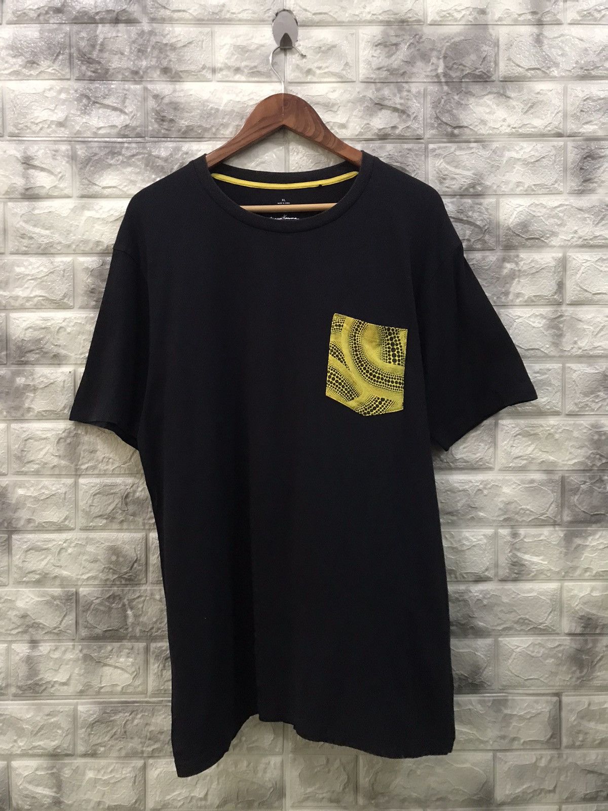MoMA Moma Special Edition Pocket Tee Size US XL / EU 56 / 4 - 1 Thumbnail