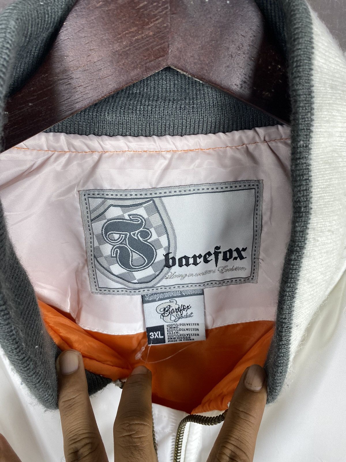 Japanese Brand Vintage Embroidered Tiger Bomber Puffer Jacket Size US XXL / EU 58 / 5 - 11 Thumbnail