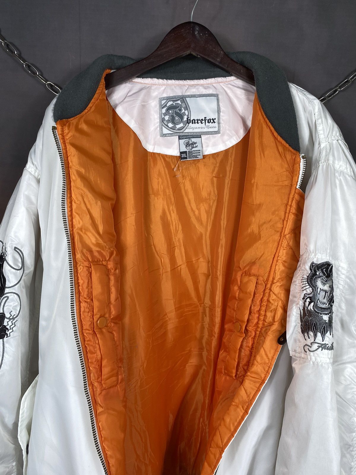 Japanese Brand Vintage Embroidered Tiger Bomber Puffer Jacket Size US XXL / EU 58 / 5 - 12 Thumbnail