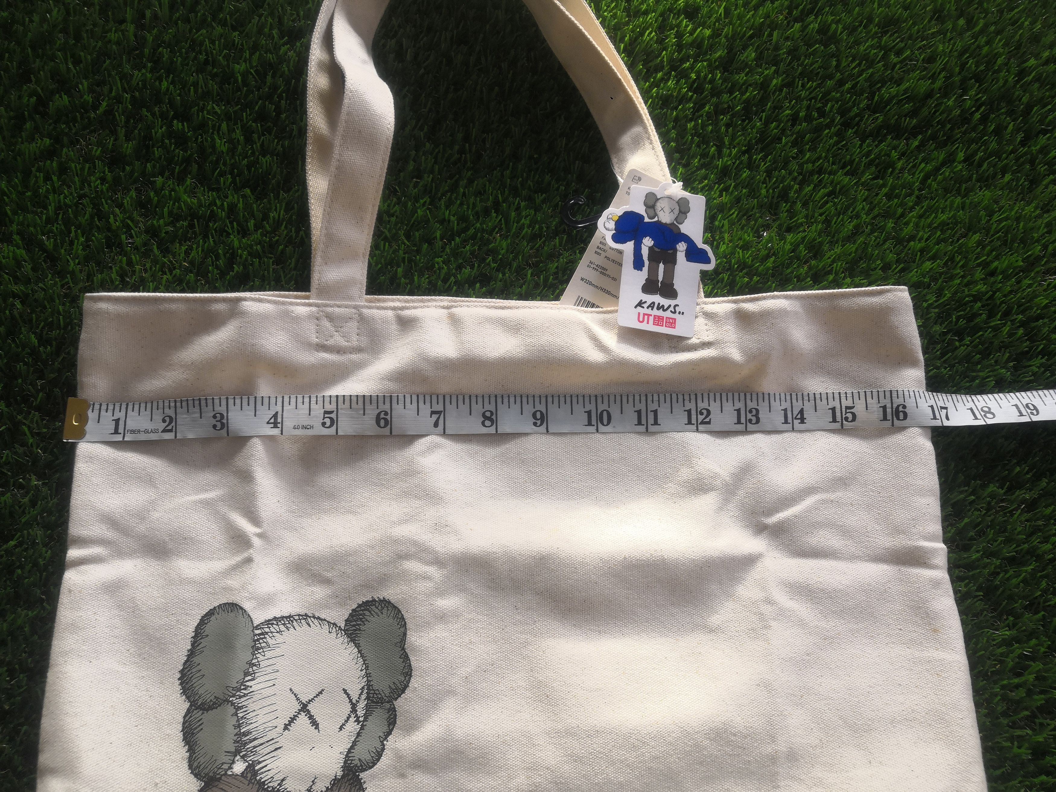 Designer KAWS JAPAN DESIGNER TOTE BAG OFF WHITE ORIGINALFAKE Size ONE SIZE - 5 Thumbnail