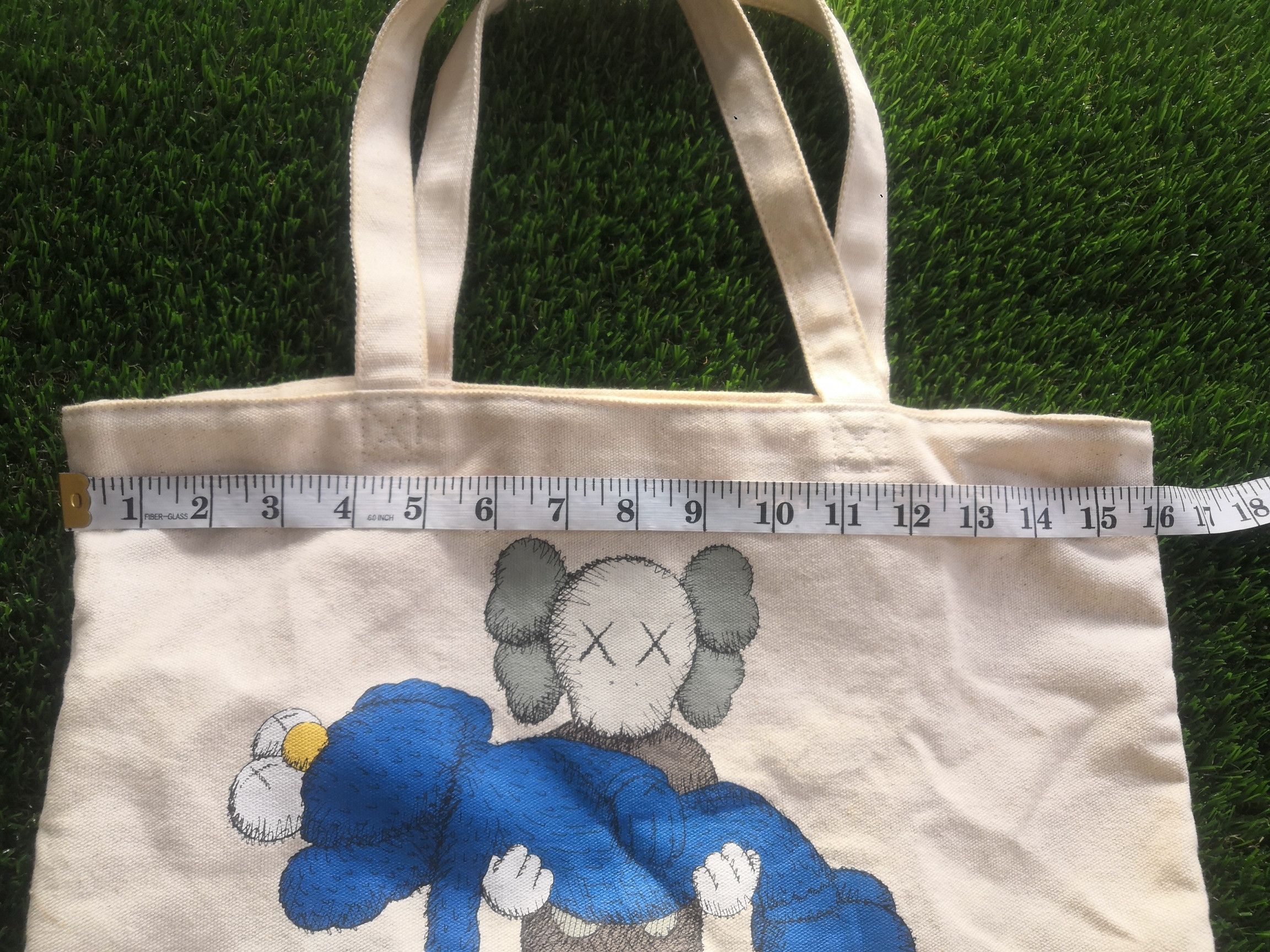 Designer KAWS JAPAN DESIGNER TOTE BAG OFF WHITE ORIGINALFAKE Size ONE SIZE - 6 Thumbnail