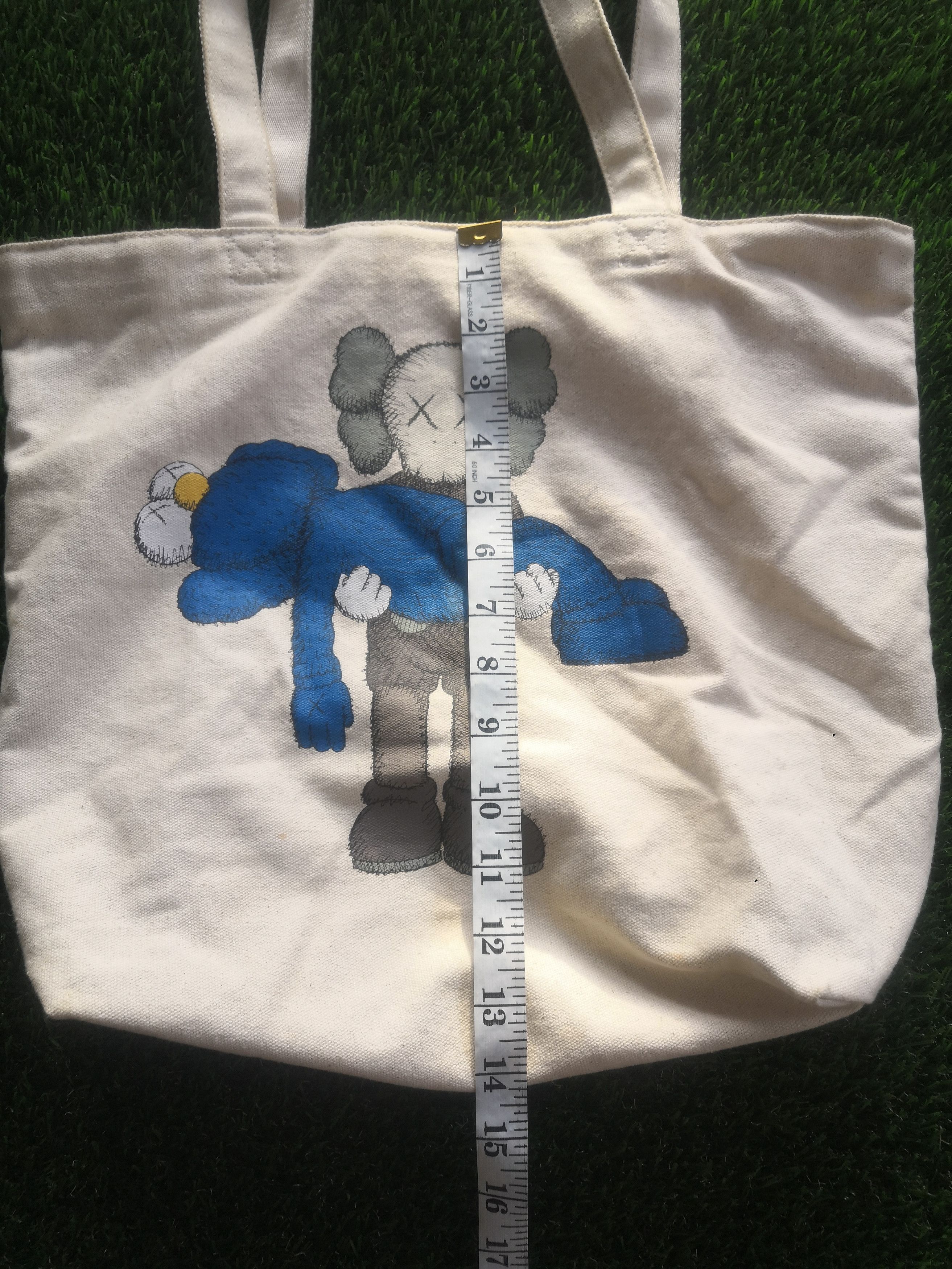 Designer KAWS JAPAN DESIGNER TOTE BAG OFF WHITE ORIGINALFAKE Size ONE SIZE - 5 Thumbnail