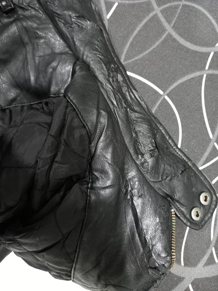 Karl Kani × Vintage Vintage 80's Karl Kani Synthetic Leather Jacket Size US M / EU 48-50 / 2 - 15 Thumbnail