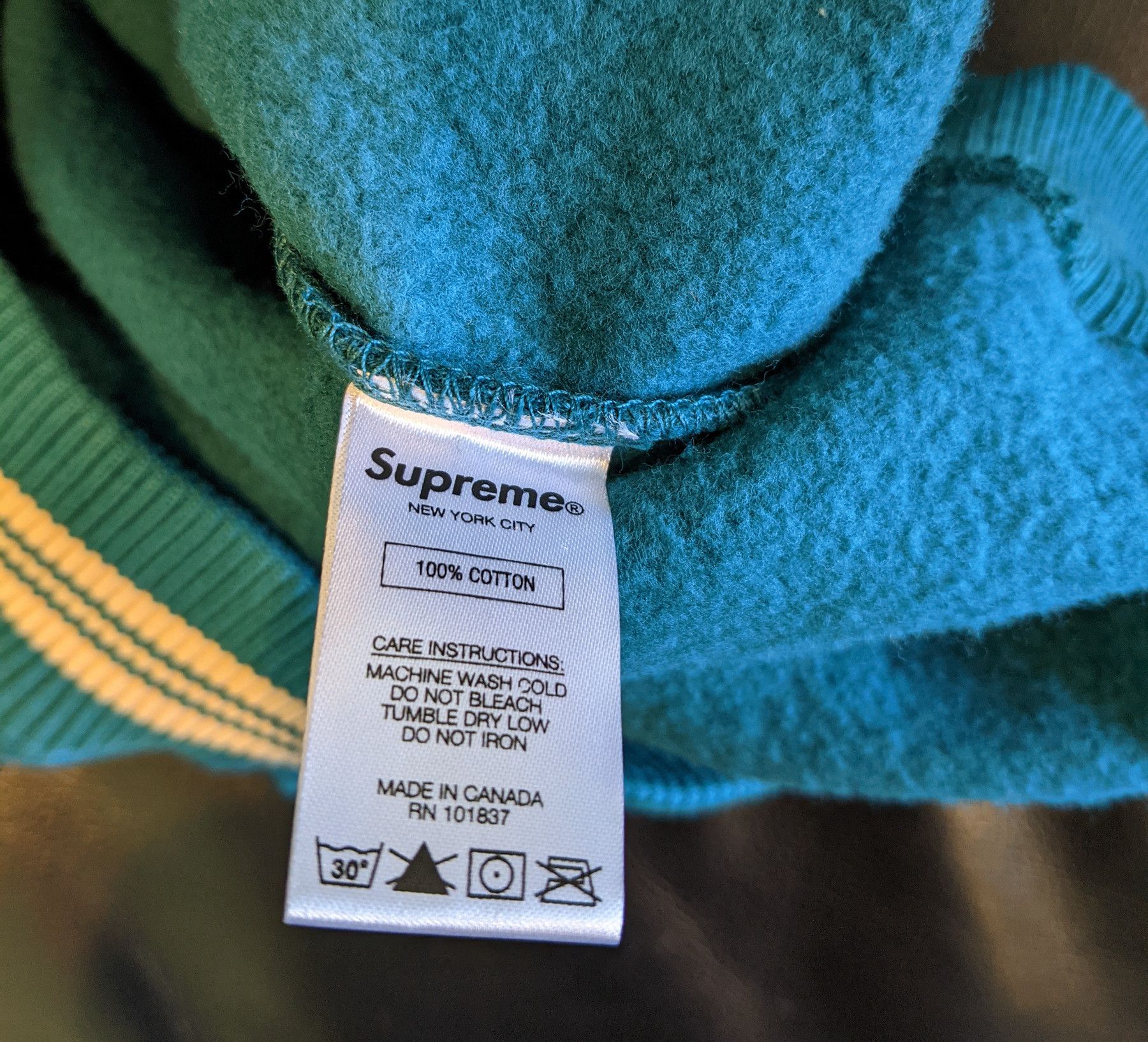 Supreme Supreme Felt Shadow Crewneck Size US S / EU 44-46 / 1 - 3 Thumbnail