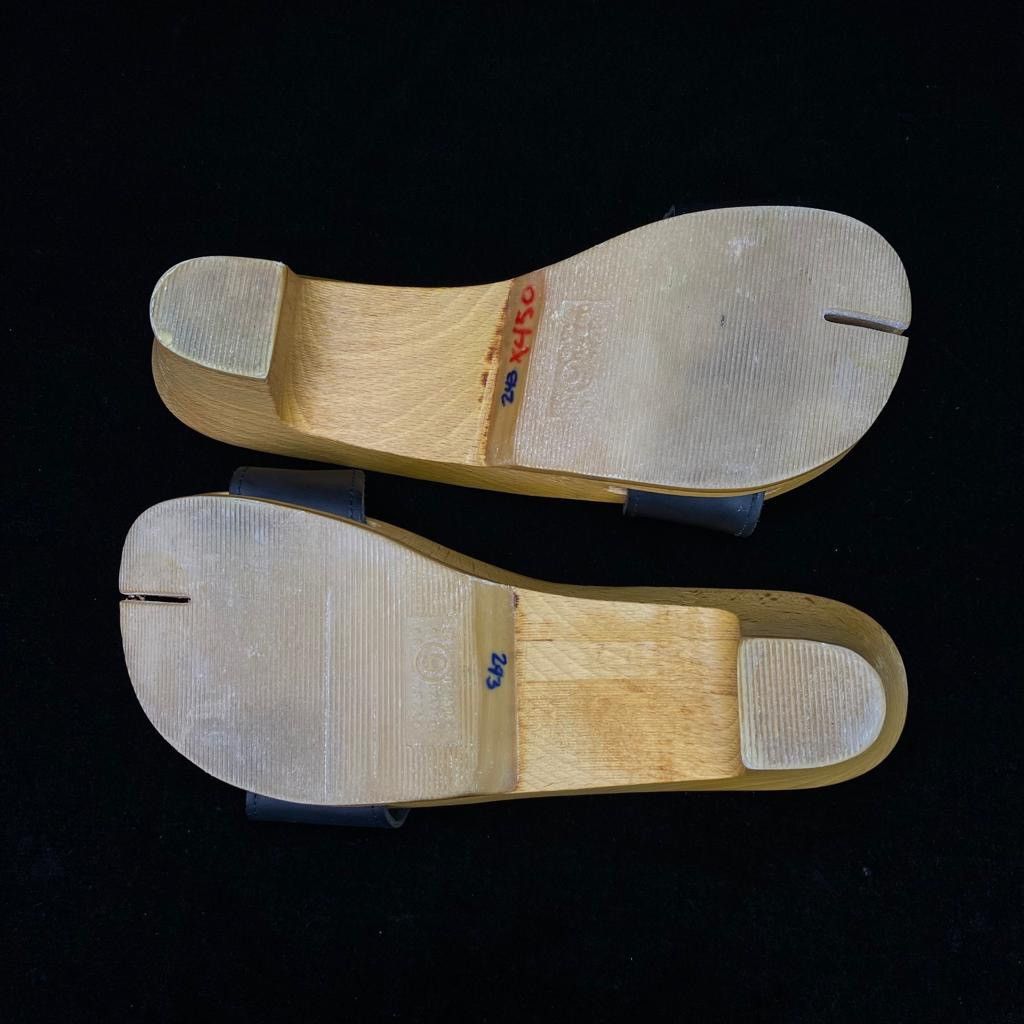 Maison Margiela Wood Leather Strap Tabi Sandals Size US 8 / IT 38 - 9 Thumbnail