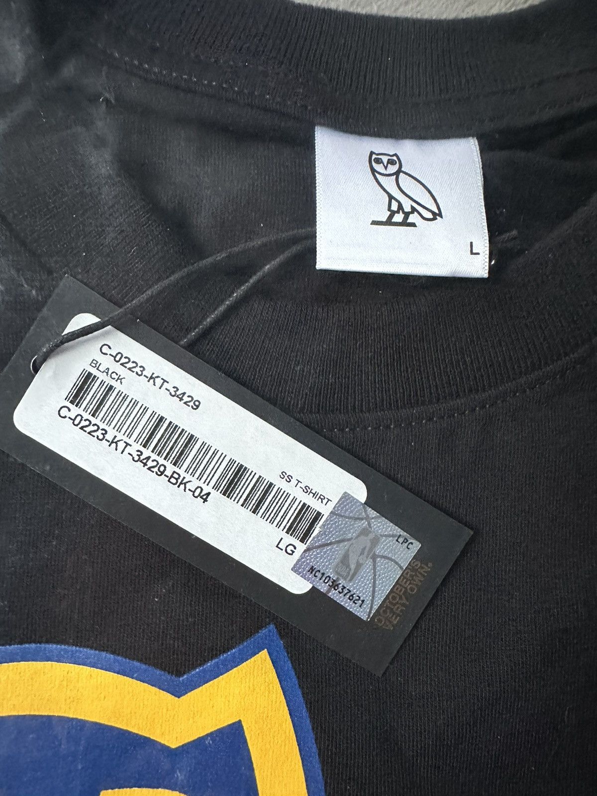 NBA × October's Very Own OVO x NBA Golden State Warriors OG Owl T-Shirt new with tags Size US L / EU 52-54 / 3 - 5 Thumbnail