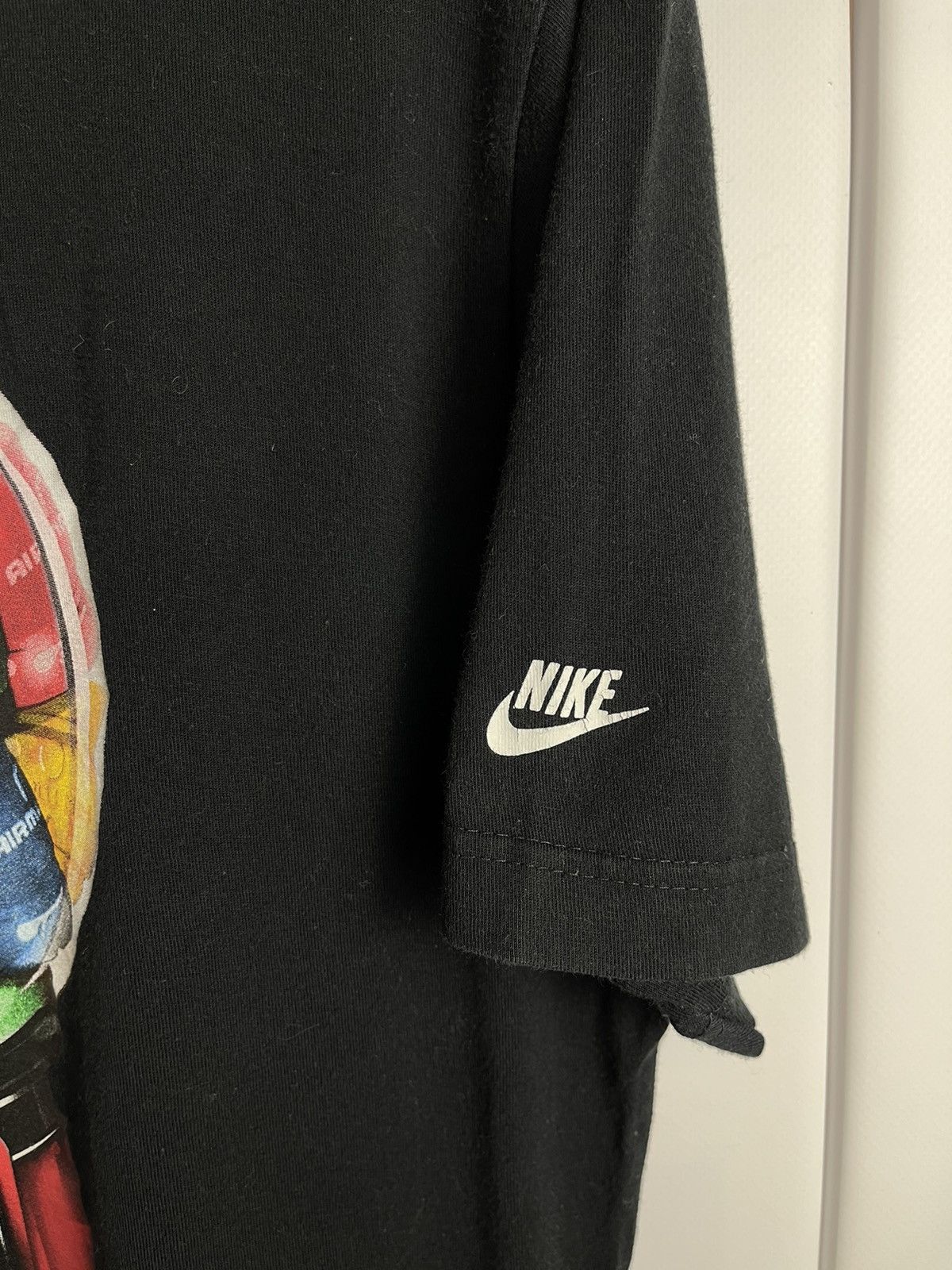 Nike × Vintage Nike vintage tee t-shirt chewing soccer football machine Size US L / EU 52-54 / 3 - 4 Thumbnail
