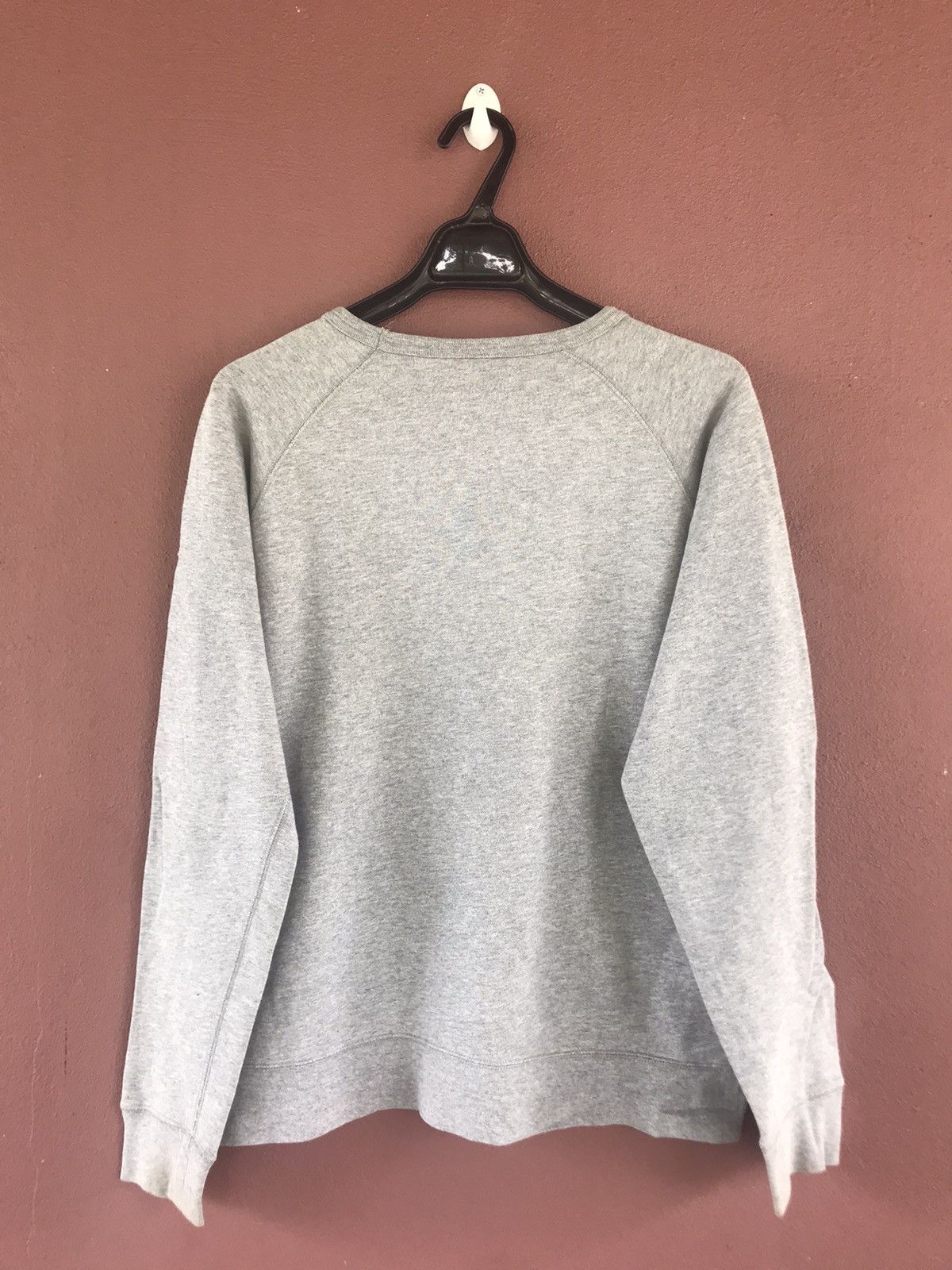 Disney Disney mickey mouse sweatshirt size L Size US L / EU 52-54 / 3 - 2 Thumbnail