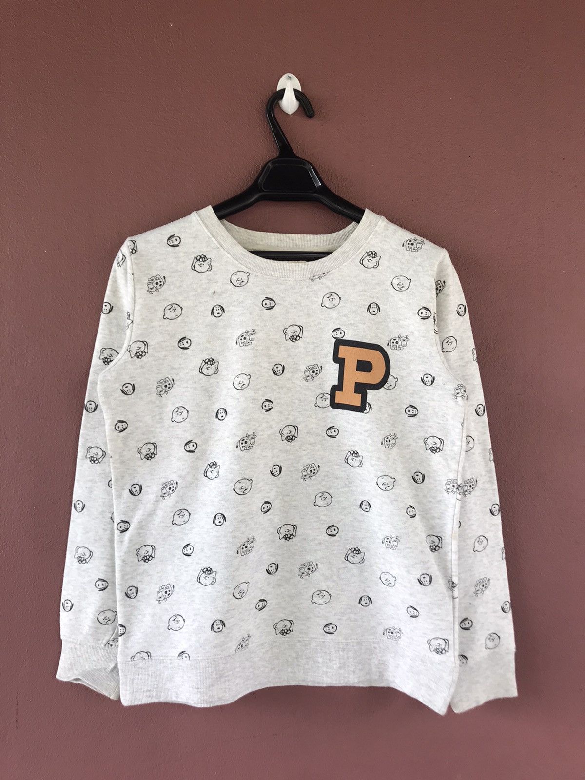 Peanuts Peanuts sweatshirt size L Size US L / EU 52-54 / 3 - 1 Thumbnail
