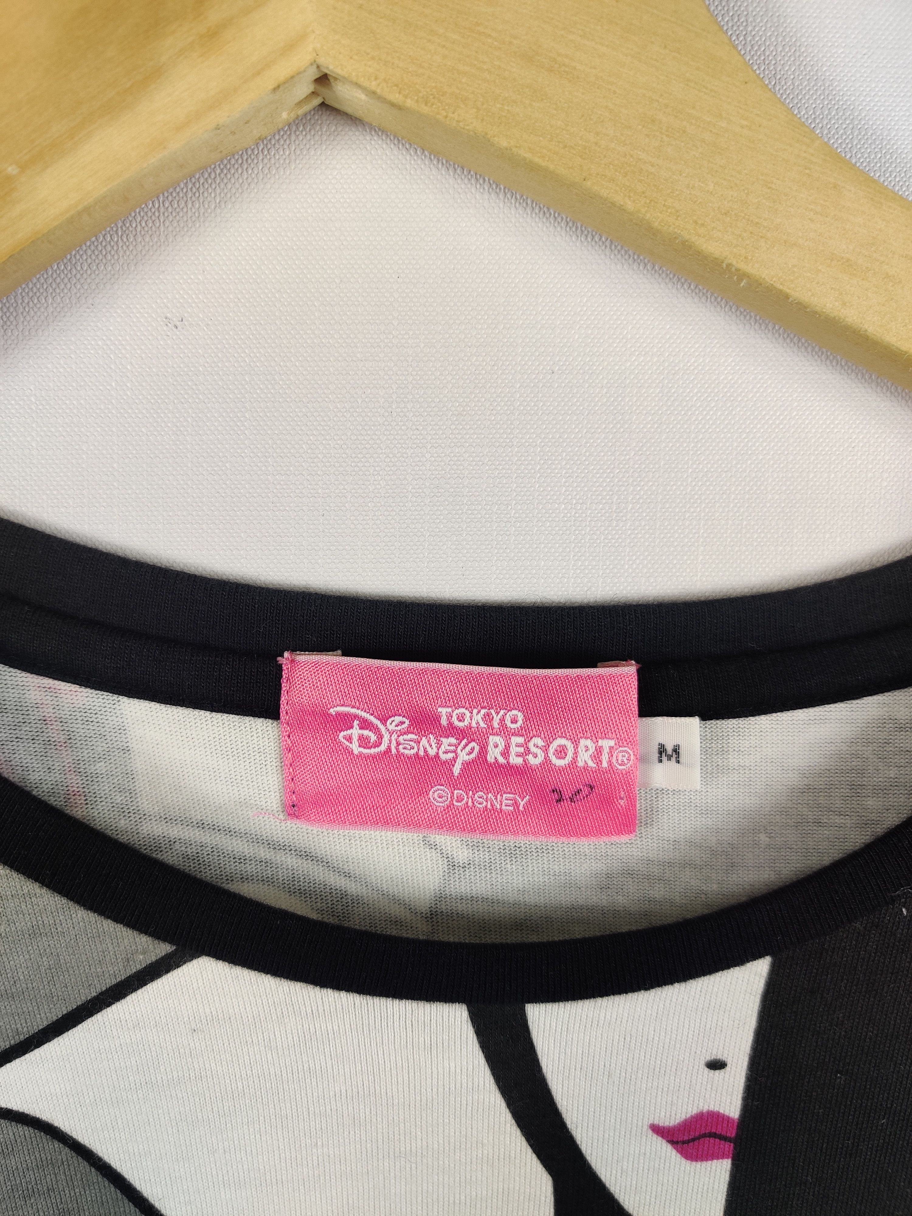 Disney Vintage Disney Resort Villians Overprint Movie Tee Tshirt Size US M / EU 48-50 / 2 - 4 Thumbnail