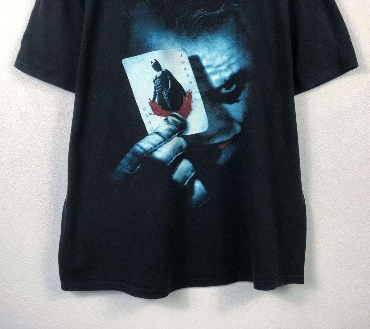 DC Comics Rare Vintage 2000s The Joker The Dark Knight Movie Tee Size US L / EU 52-54 / 3 - 5 Thumbnail
