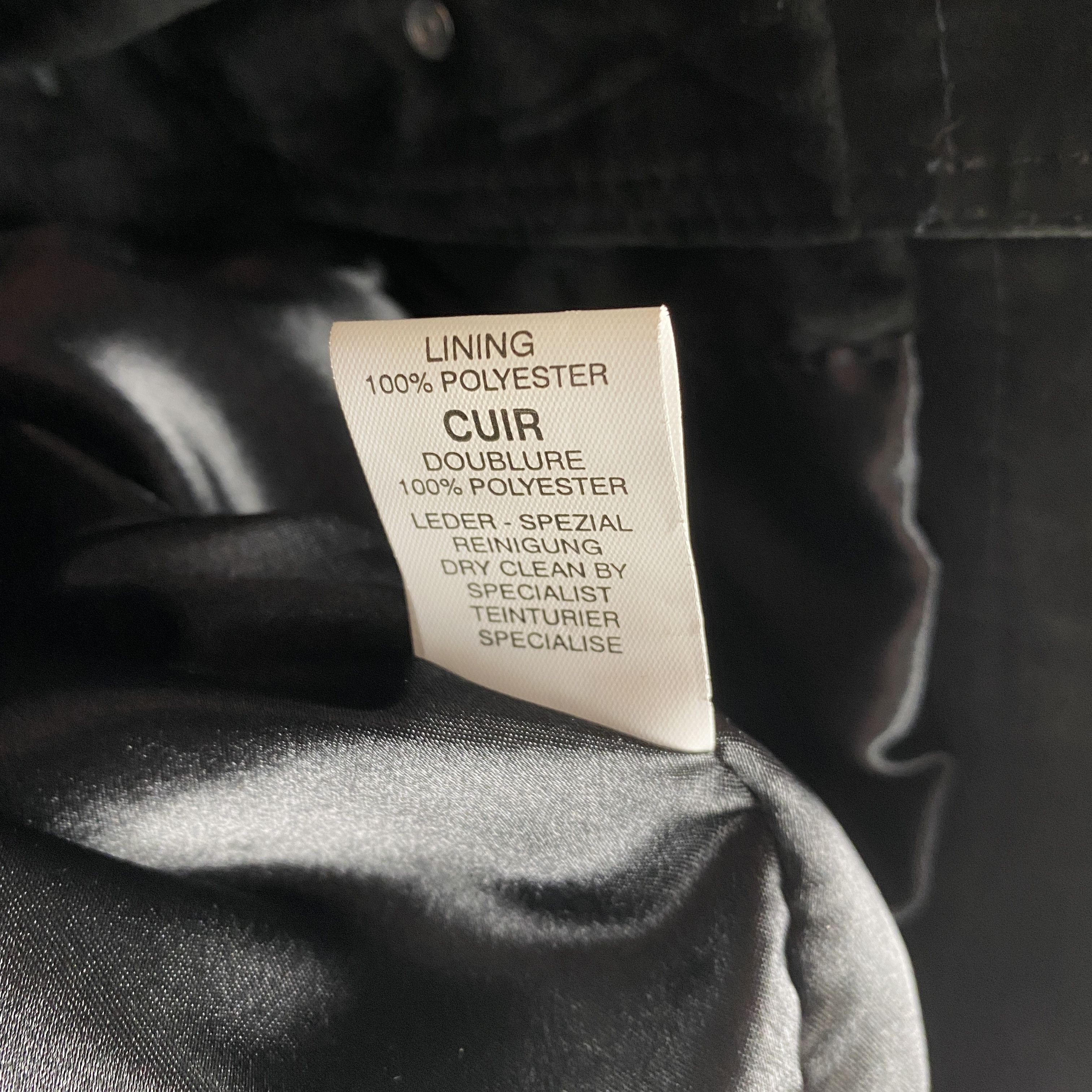 Vintage Vintage Black Suede Trucker Jacket Size US S / EU 44-46 / 1 - 8 Thumbnail