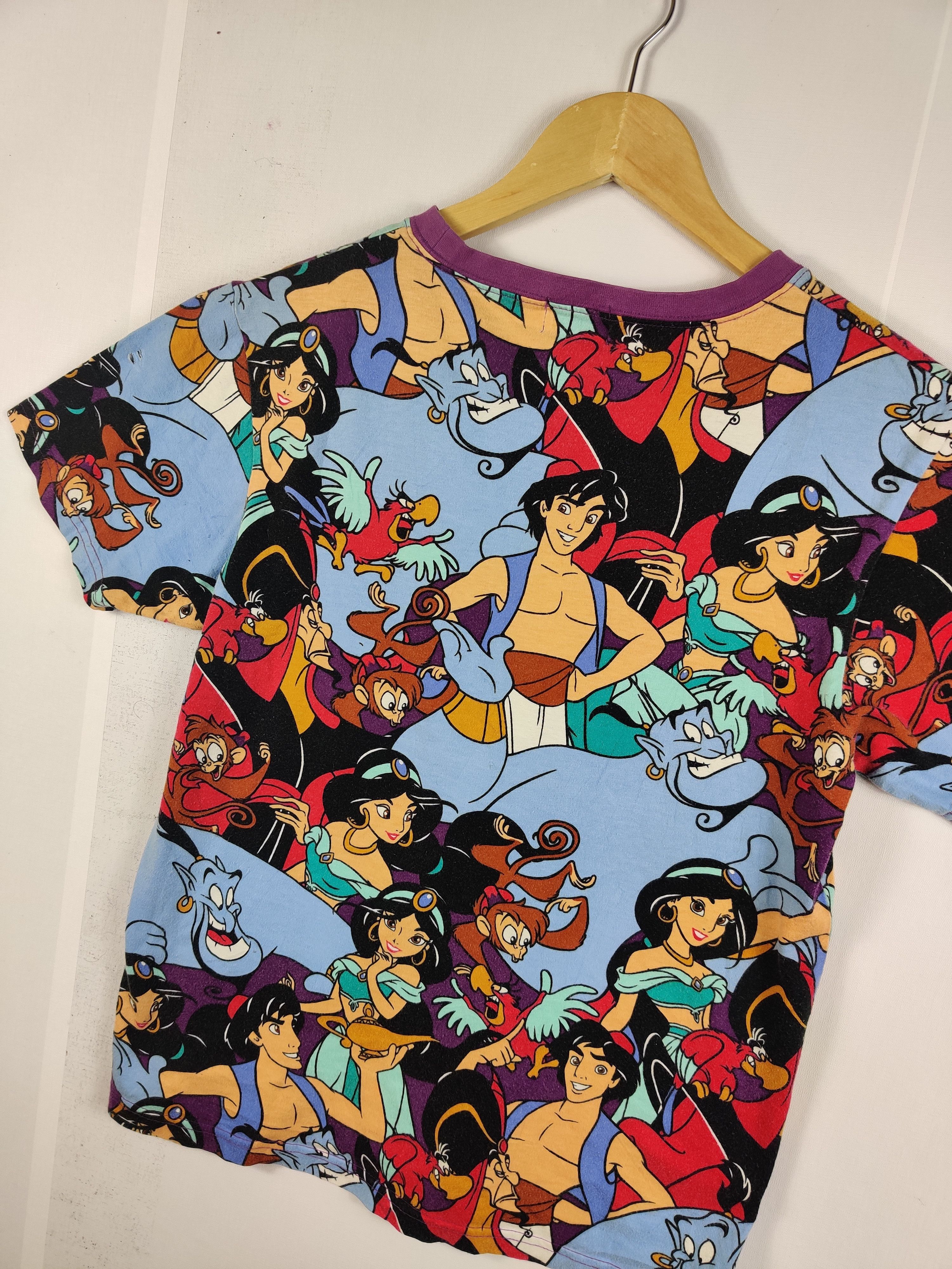 Disney Vintage Disney Aladdin Fullprint Tee Tshirt Size US S / EU 44-46 / 1 - 6 Thumbnail