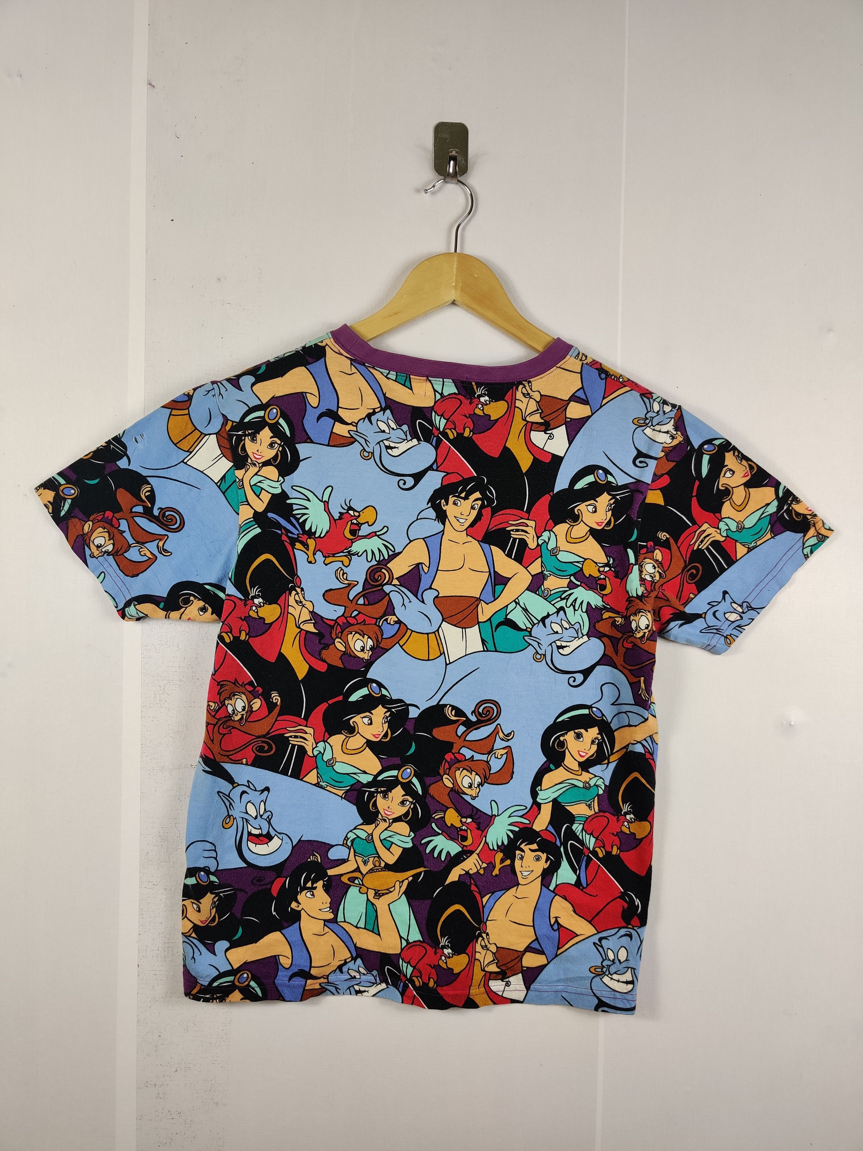 Disney Vintage Disney Aladdin Fullprint Tee Tshirt Size US S / EU 44-46 / 1 - 7 Thumbnail
