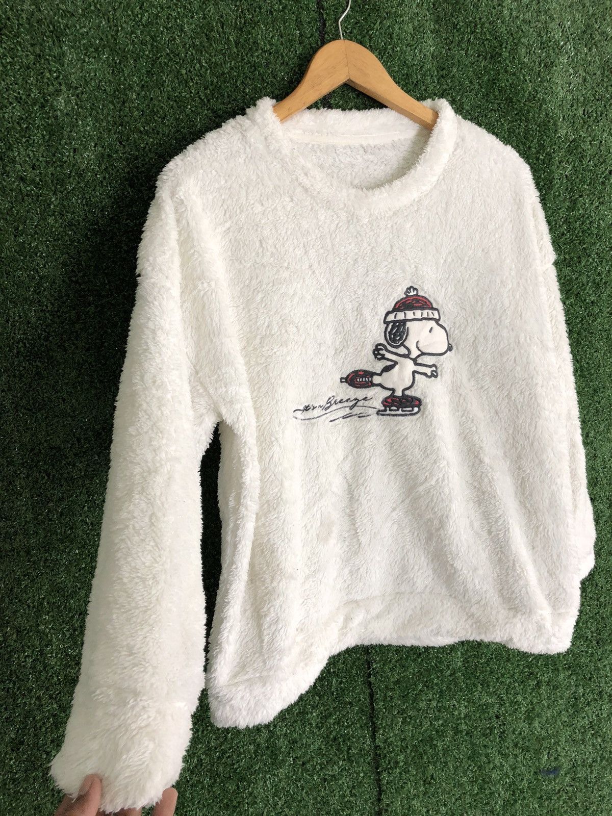 Japanese Brand 🔥peanuts x gu fur fleece Size US M / EU 48-50 / 2 - 4 Thumbnail