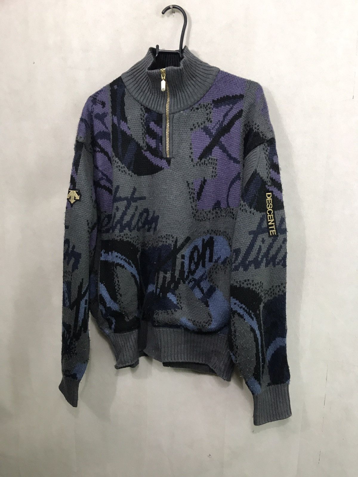 Descente DESCENTE SKI RACING JUMPER RARE DESIGN Size US M / EU 48-50 / 2 - 7 Thumbnail