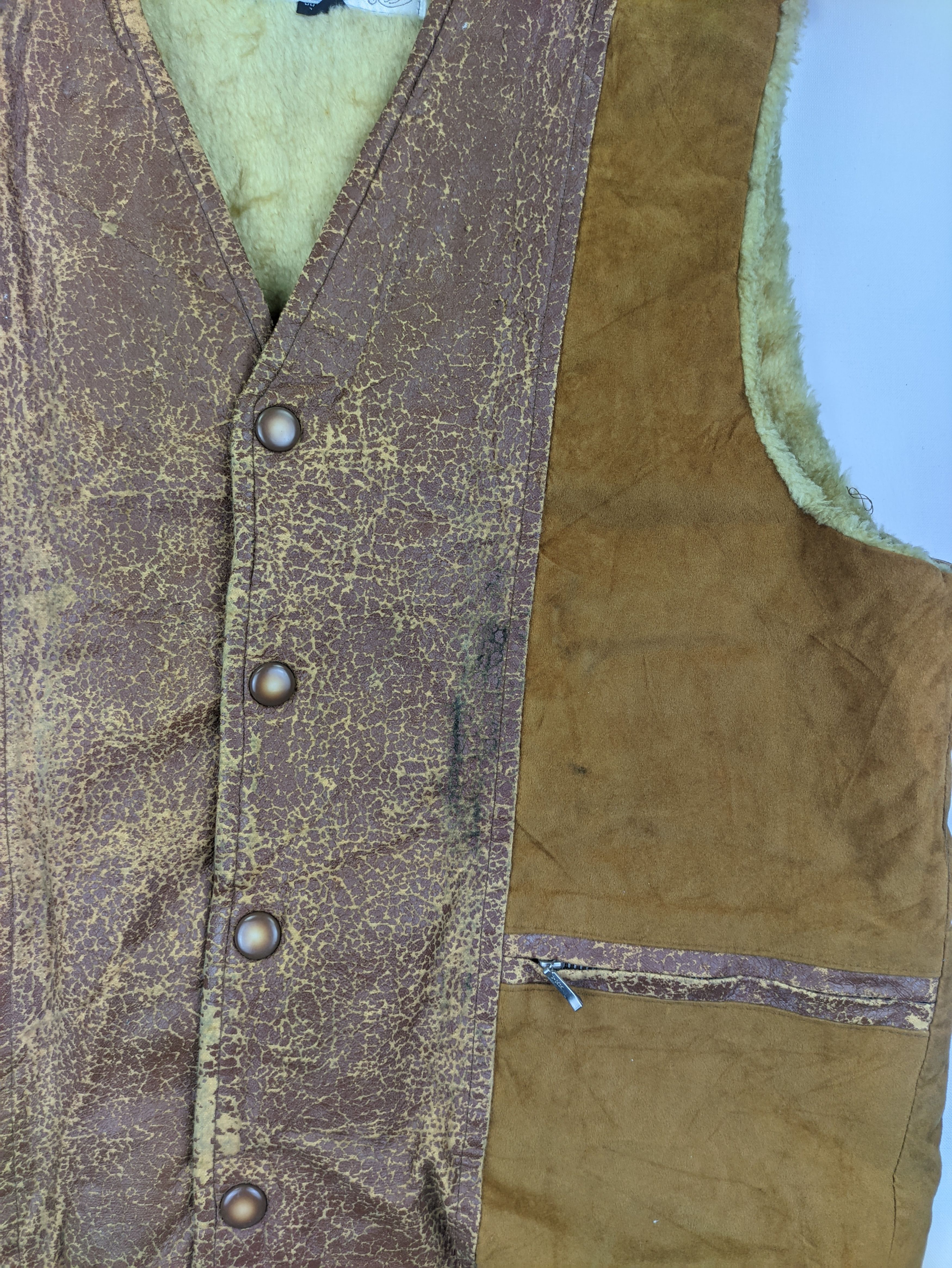 Japanese Brand Steals🔥Vintage Vest by Mowint Size US M / EU 48-50 / 2 - 7 Thumbnail