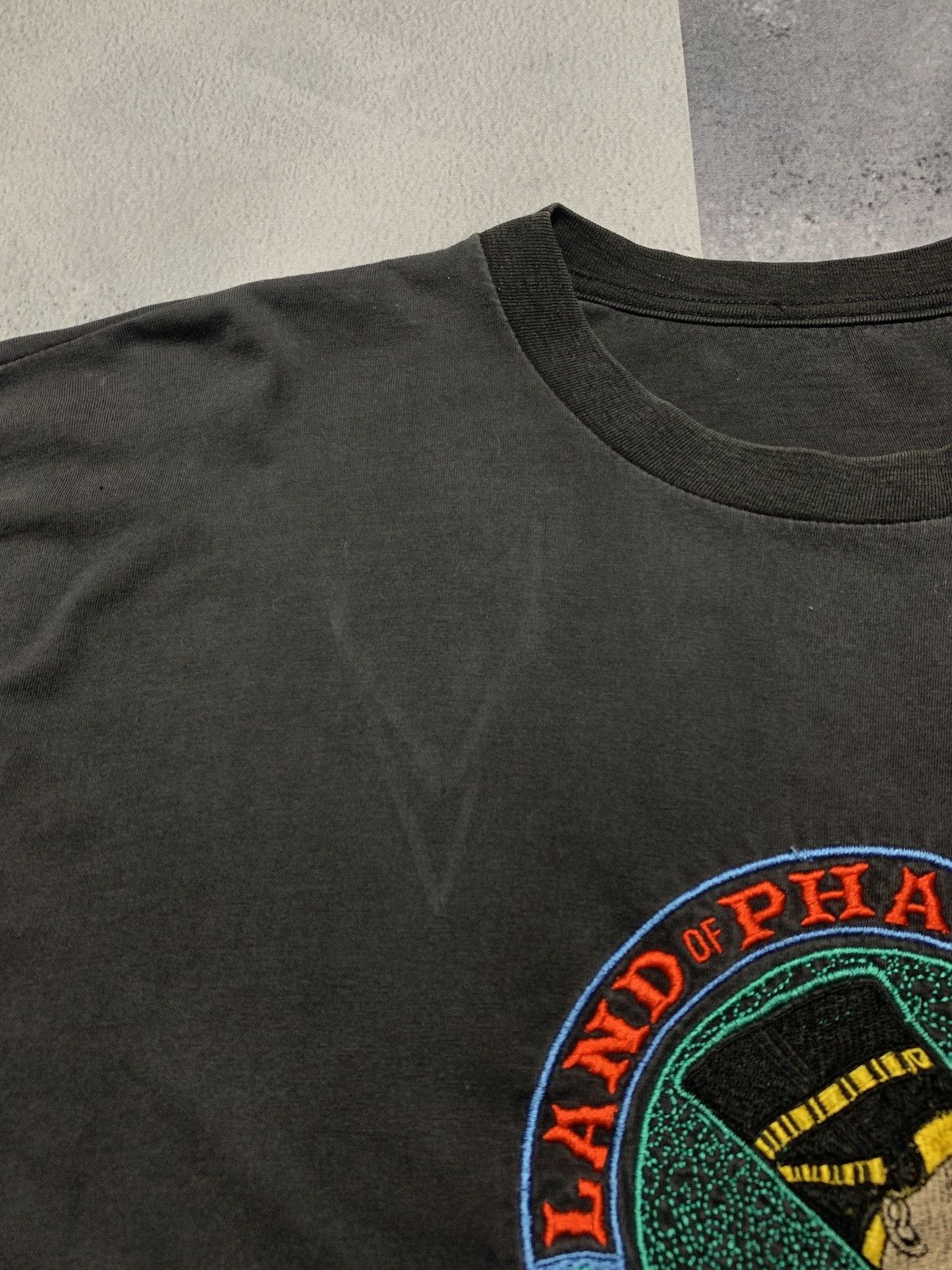 Japanese Brand × Vintage Vintage 90s Land of Pharaohs Egypt tee big logo size XL Size US XL / EU 56 / 4 - 3 Thumbnail