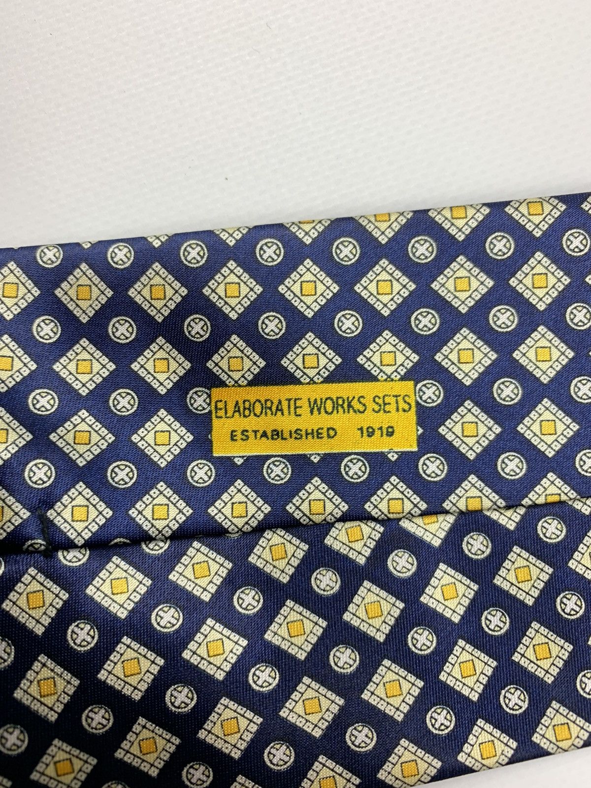 Yves Saint Laurent Yves Saint Laurent Tie Size ONE SIZE - 7 Thumbnail