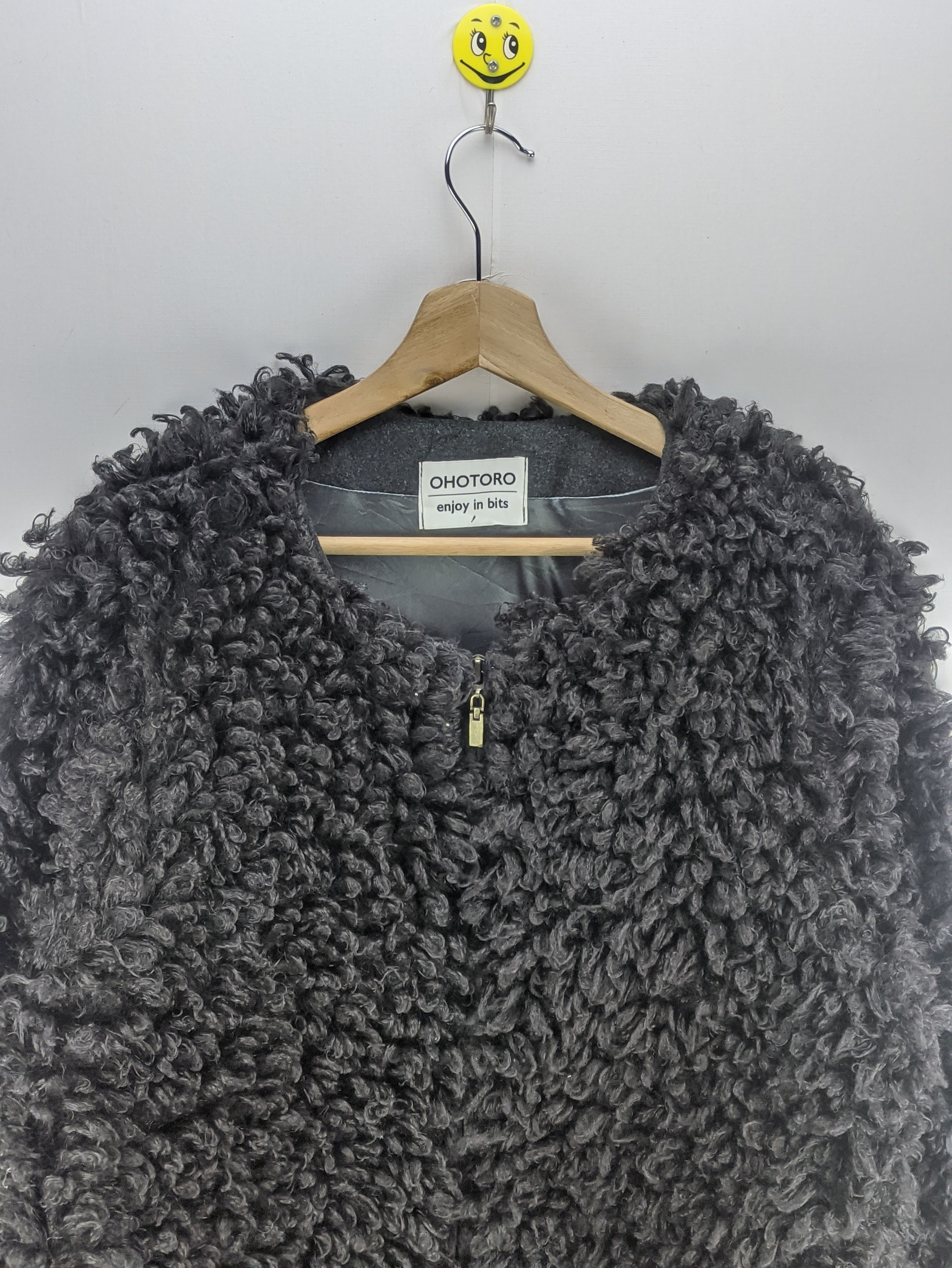 Steals🔥Faux Fur Black Jacket Zip Up by Ohotoro