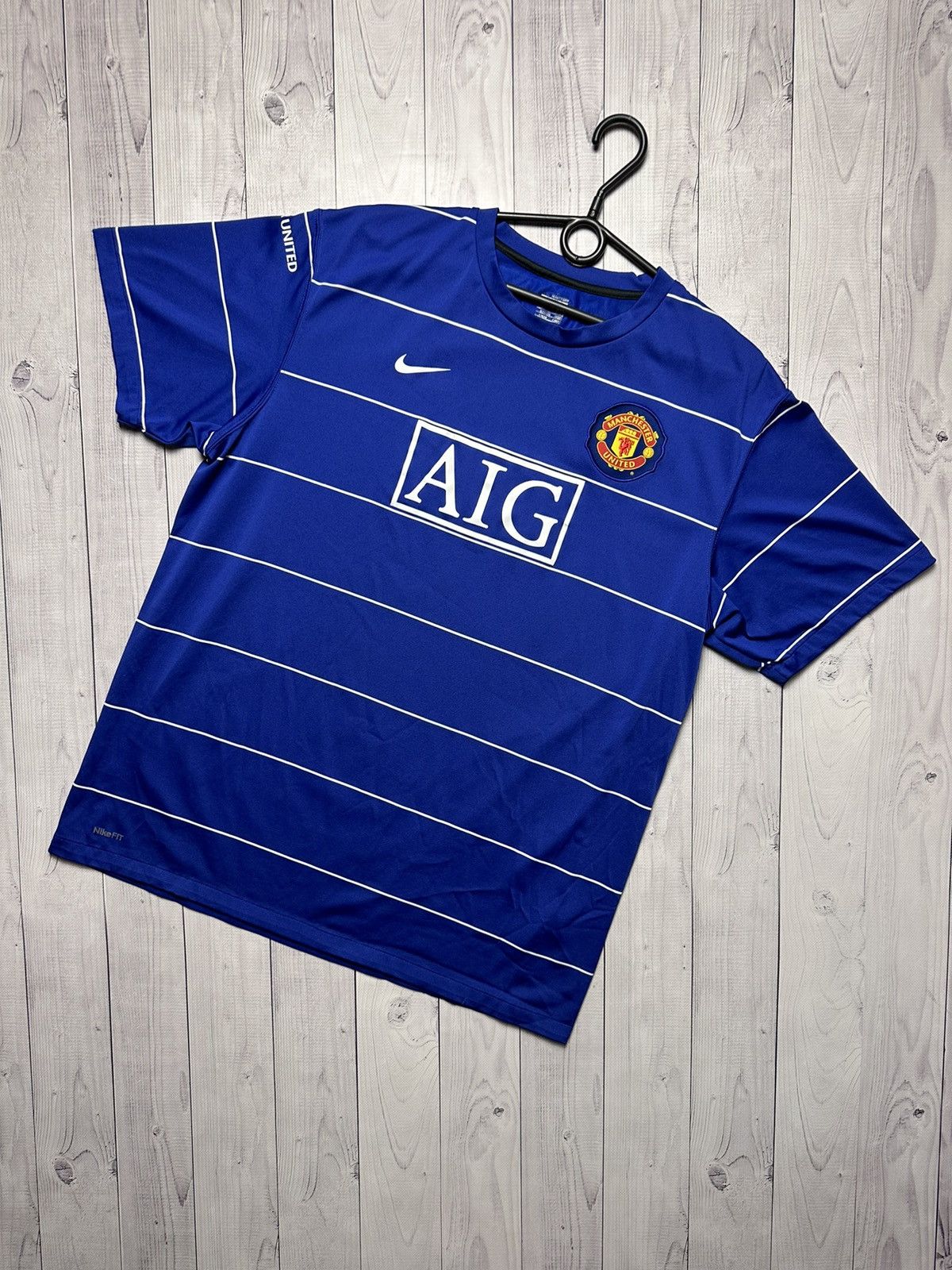 Nike Vintage Nike Manchester United blue striped soccer jersey XL Size US XL / EU 56 / 4 - 1 Thumbnail