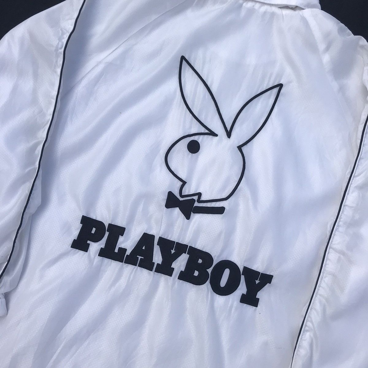 Playboy × Vintage Vintage Playboy Embroidered Big Logo Windbreaker Size US XL / EU 56 / 4 - 4 Thumbnail