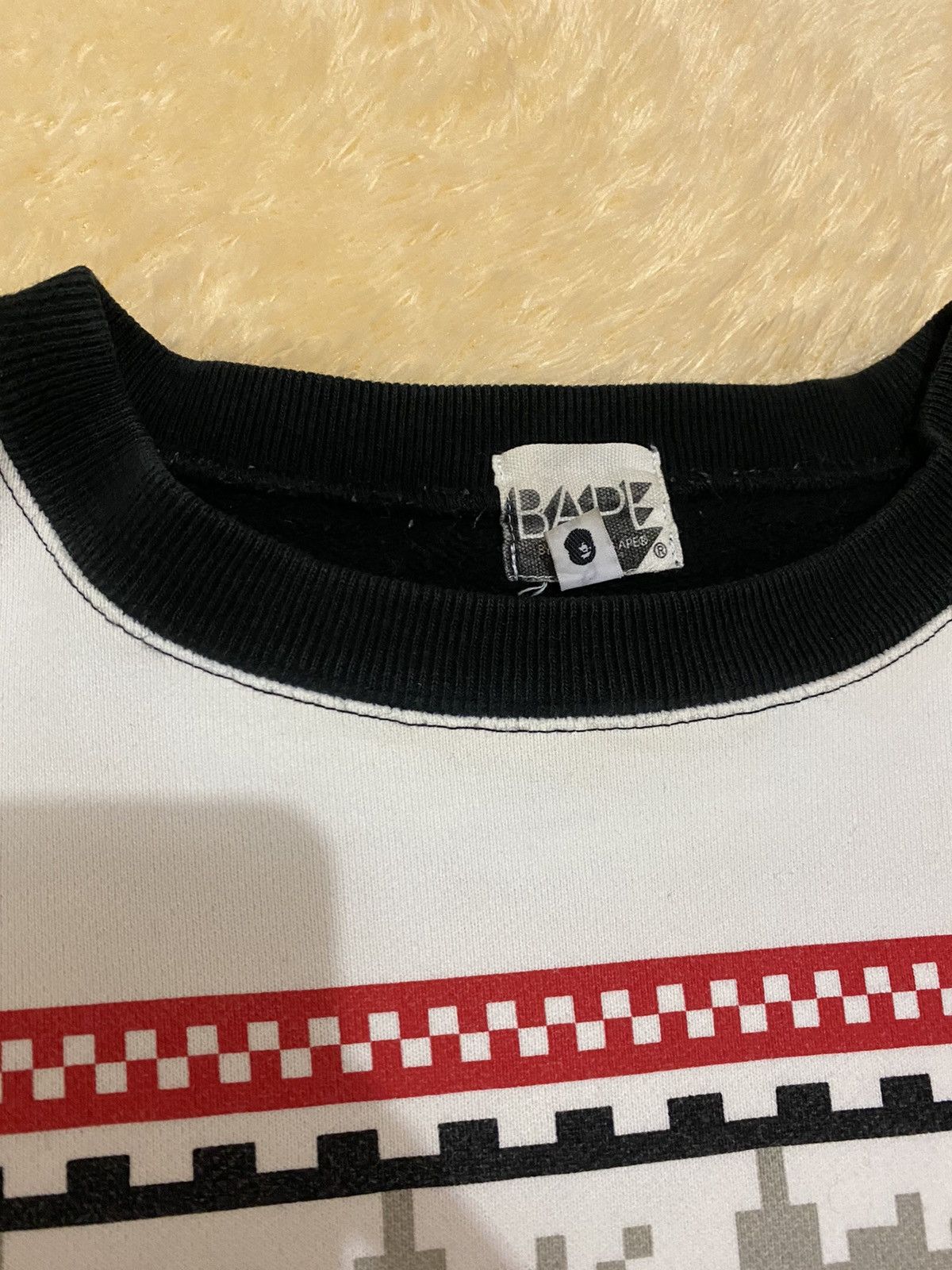 Bape Bape Sta Native Pattern Crewneck Size US L / EU 52-54 / 3 - 8 Thumbnail